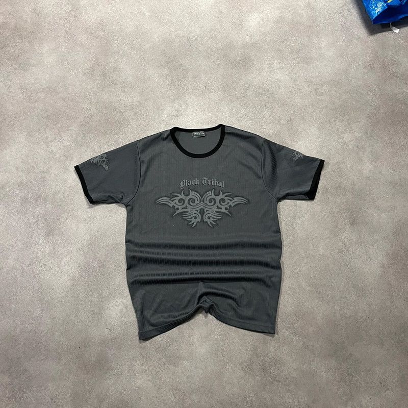 Affliction Vintage Black Tribal T-Shirt Affliction Style Retro Y2K 90s Size US L / EU 52-54 / 3 - 1 Thumbnail