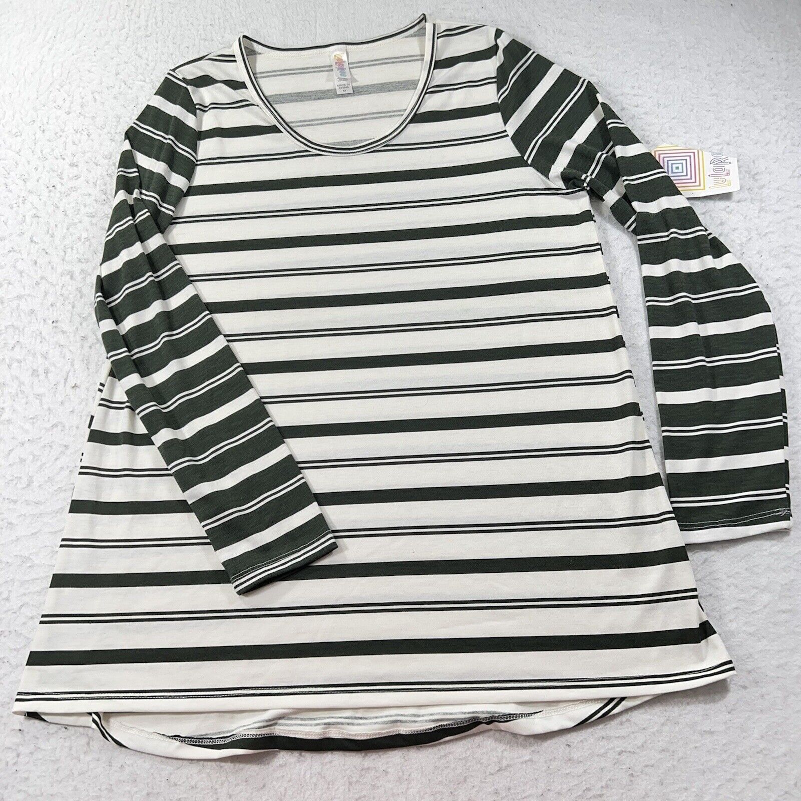 Other LuLaRoe Lynnae Green White Stripe Long Sleeve Pullover Top Size M / US 6-8 / IT 42-44 - 1 Thumbnail