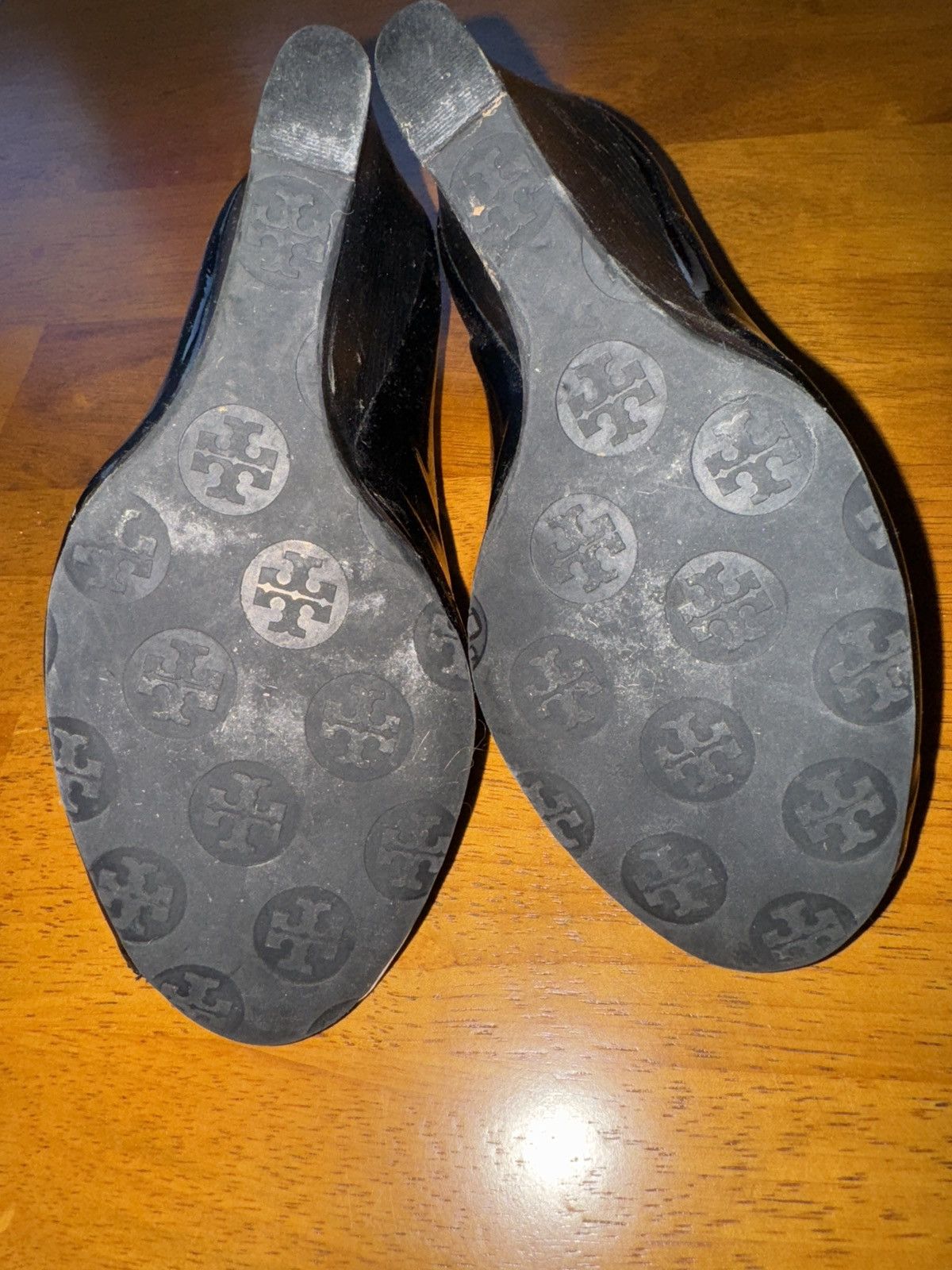 Tory Burch Tory Burch Black Patent peep toe wedge with silver buckle Size US 7 / IT 37 - 6 Thumbnail