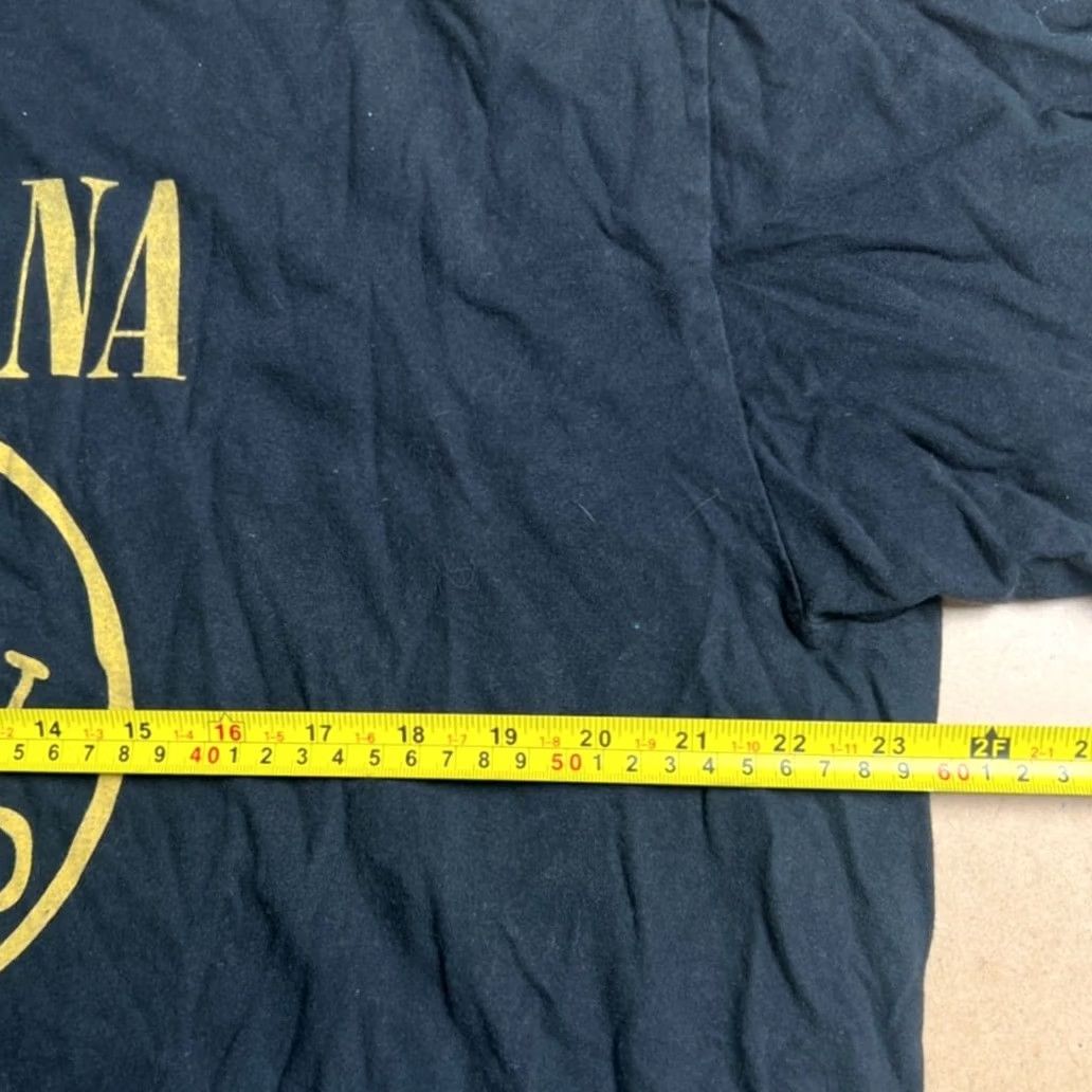 Vintage Nirvana 2014 Smiley Face Distressed T-Shirt Men XL Size US XL / EU 56 / 4 - 4 Thumbnail