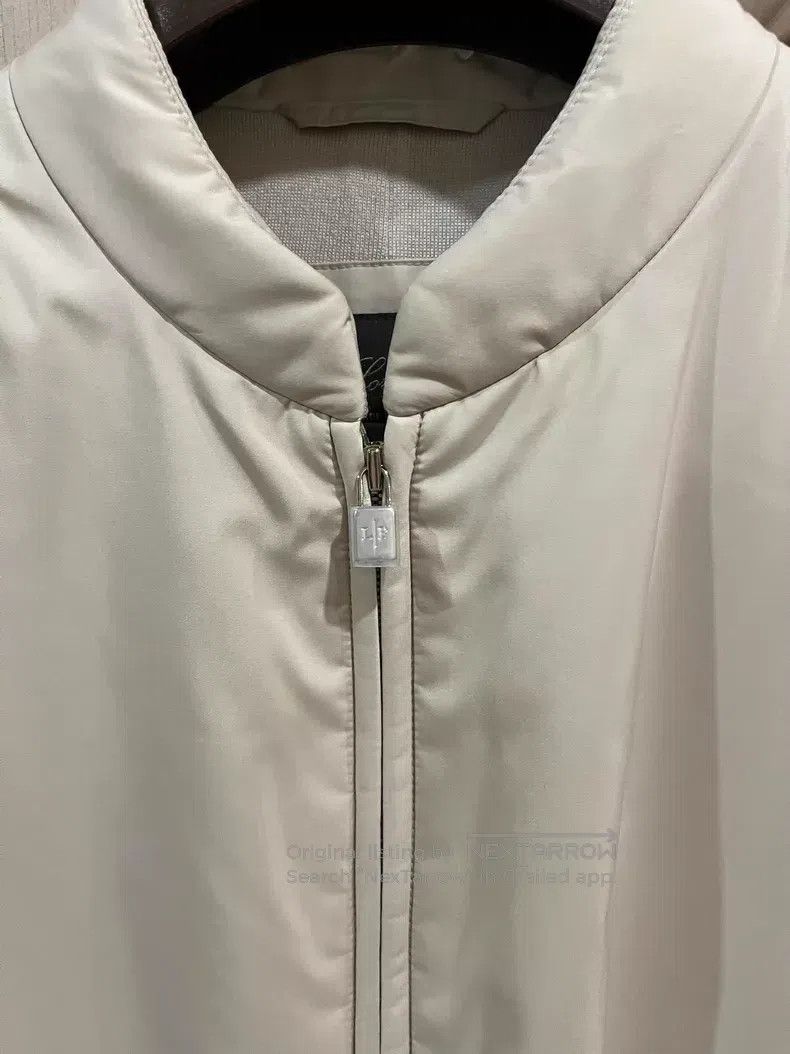 Loro Piana Loro Piana Beige windproof jacket coat Size XS / US 0-2 / IT 36-38 - 2 Thumbnail