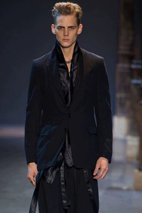 Ann Demeulemeester Ann Demeulemeester Runway Black Blazer Size US XXS / EU 40 - 1 Thumbnail