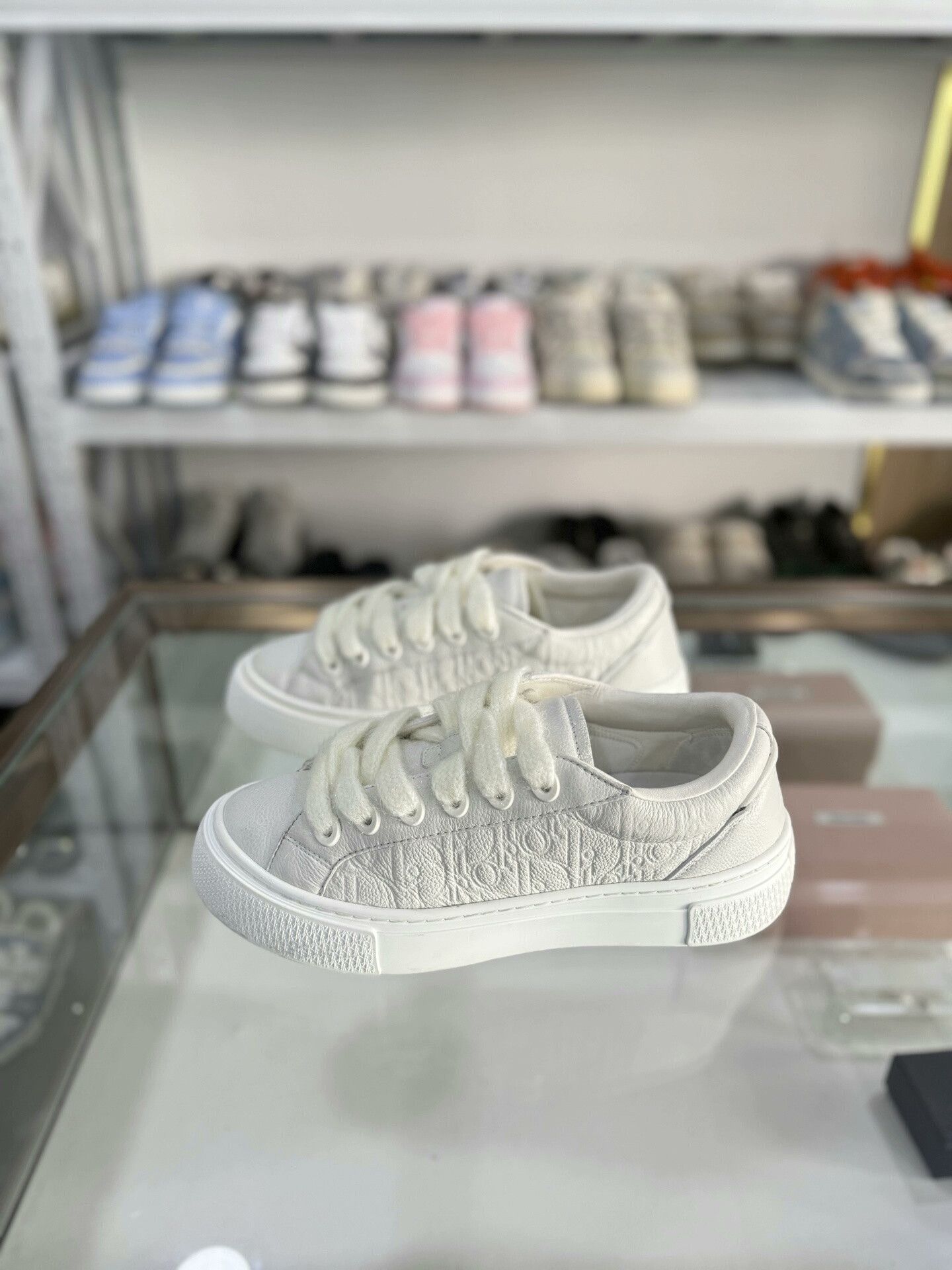 Dior Dior B33 2025 Leather Monogram Sneakers Size US 7.5 / EU 40-41 - 1 Thumbnail