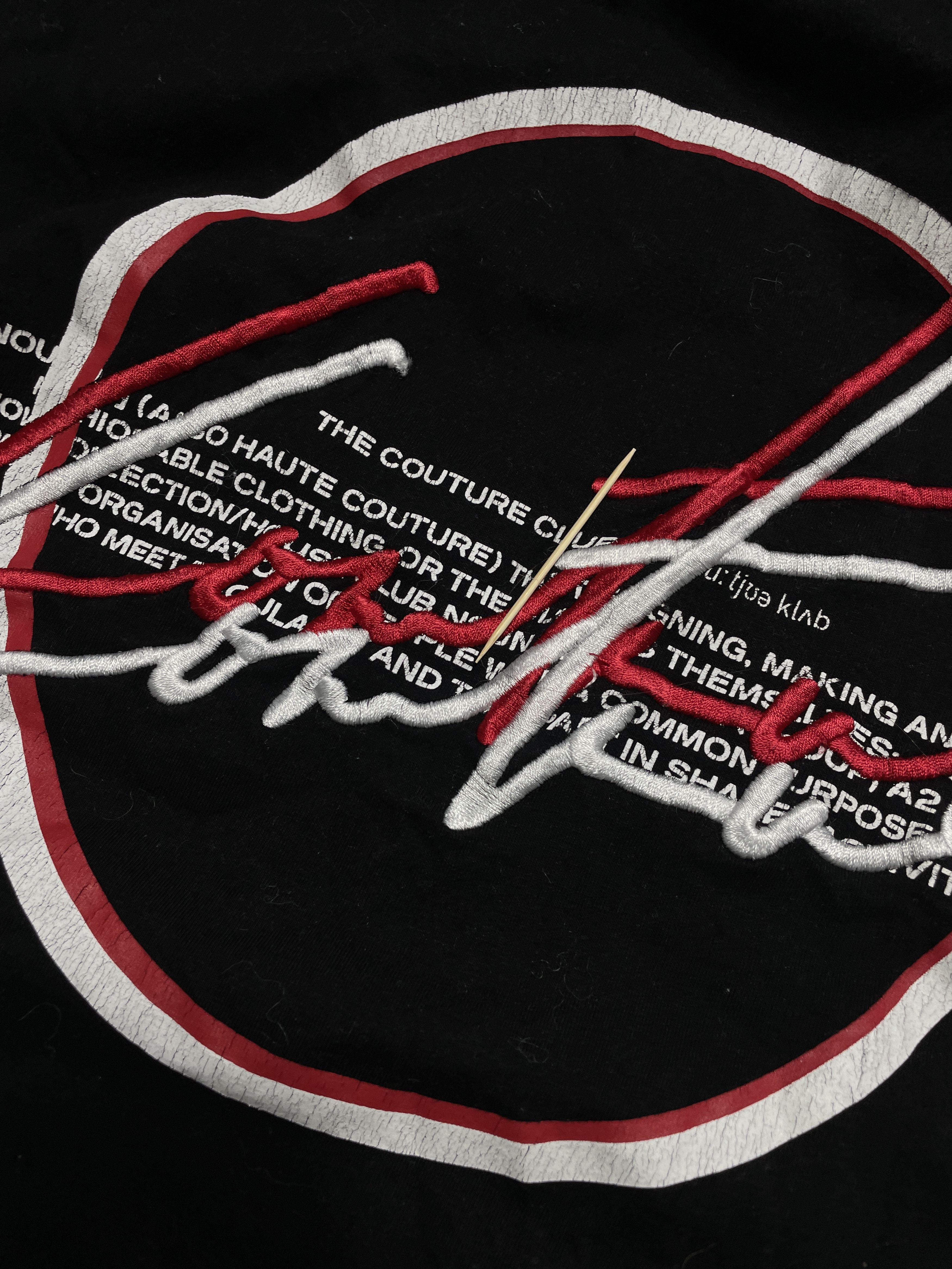 Other Streetwear Hype T-Shirt Couture Spellout Center Logo Size US S / EU 44-46 / 1 - 12 Thumbnail