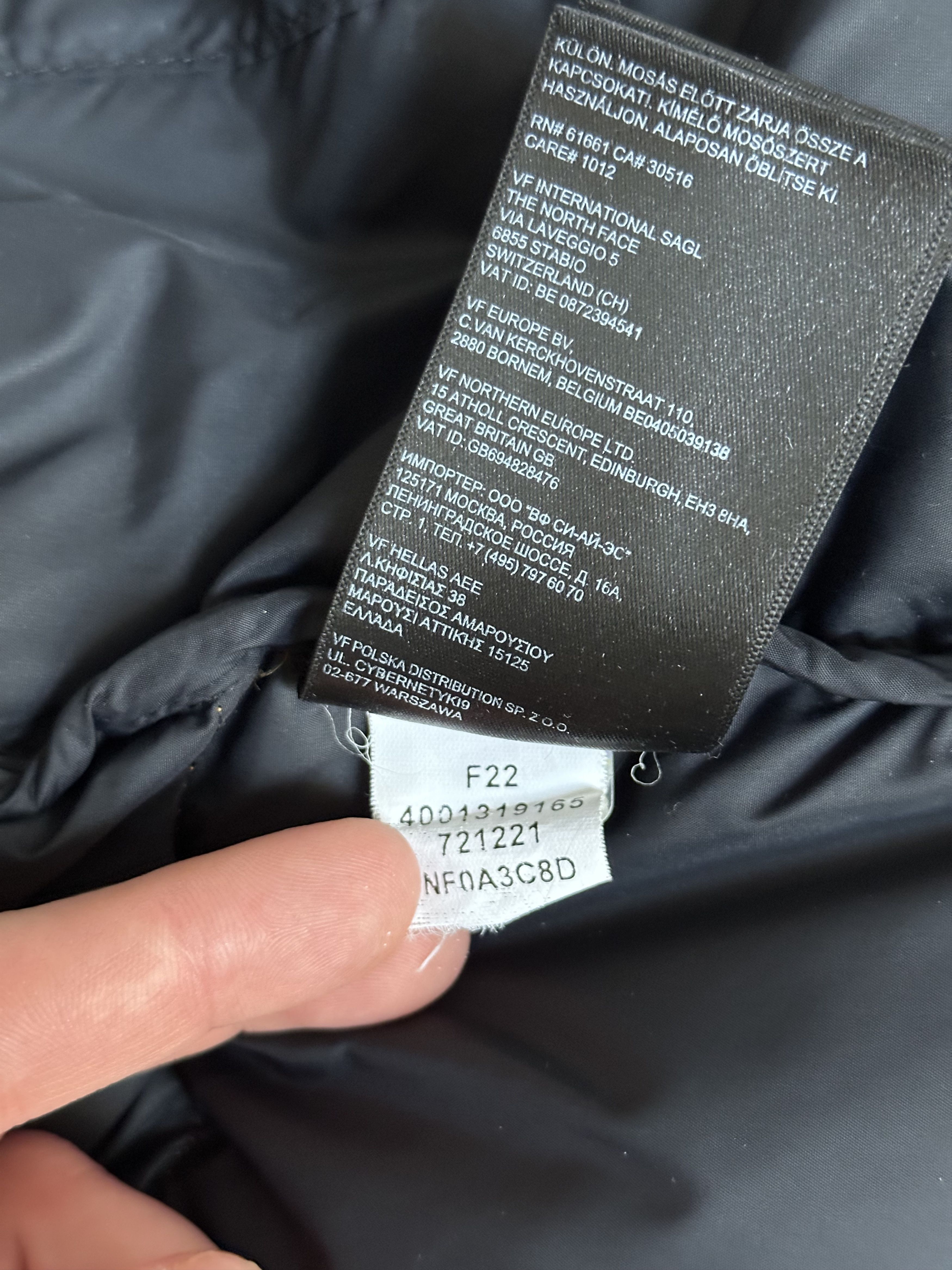 The North Face The North Face 1996 Retro Nuptse Jacket in Summit Gold Size US L / EU 52-54 / 3 - 9 Thumbnail