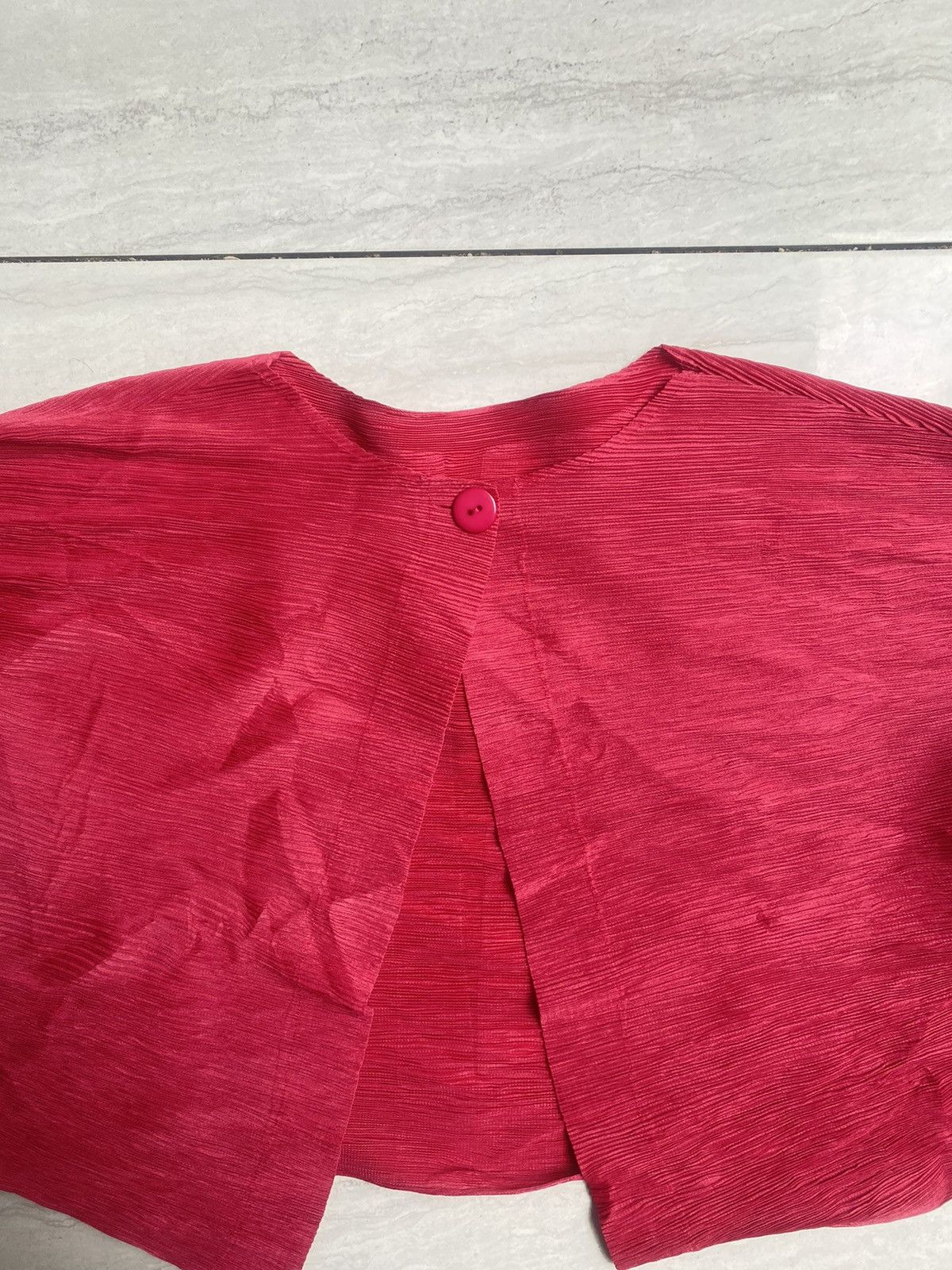 Issey Miyake KOIBITO MISAKI Issey Miyake Pleats Pink Outer Size US S / EU 44-46 / 1 - 12 Thumbnail