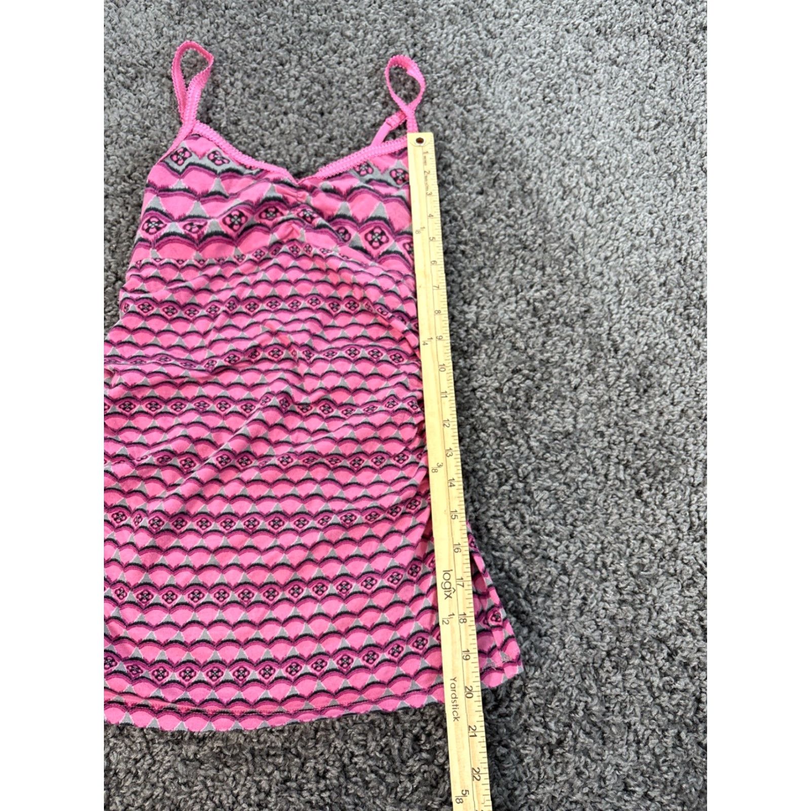 Express VINTAGE Express Camisole Top Womens Small Pink Geometric Lace Trim Y2K Tank Sleeveless V-Neck Girls? Size S / US 4 / IT 40 - 2 Thumbnail