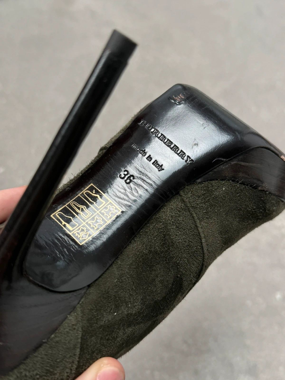 Burberry Burberry heels luxury street wear old money y2k Size US 6 / IT 36 - 12 Thumbnail