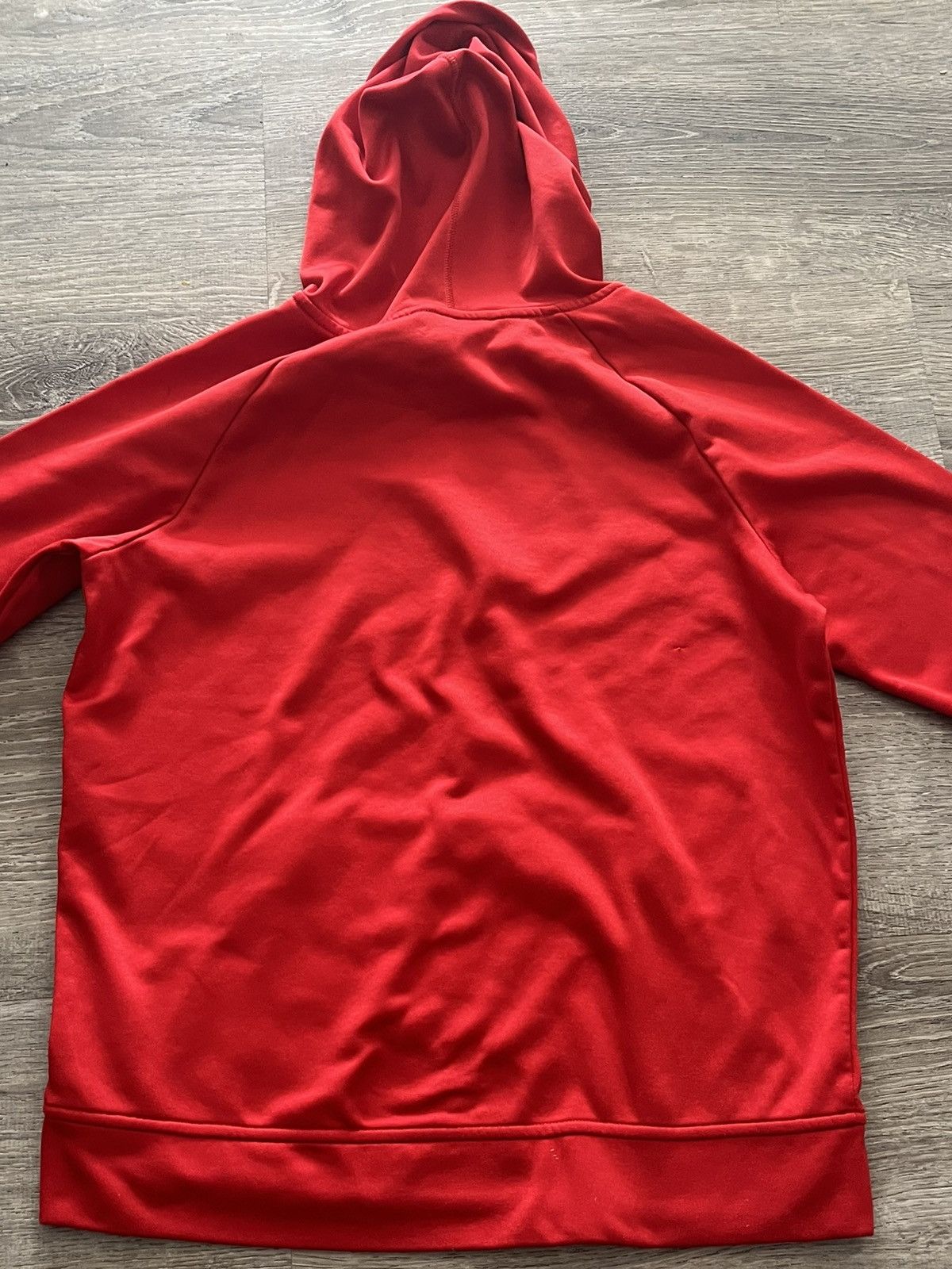 Nike Boys Red authentic Nike hoodie Size US XXS / EU 40 - 2 Thumbnail