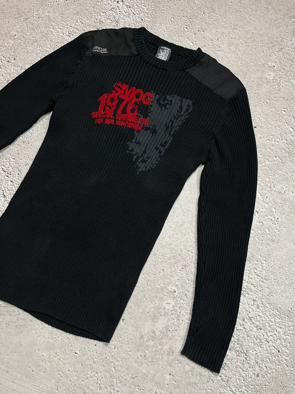 Other SMOG Ribbed Knit Long Sleeve Sweater Black Red Print XXL Size US XXL / EU 58 / 5 - 2 Thumbnail