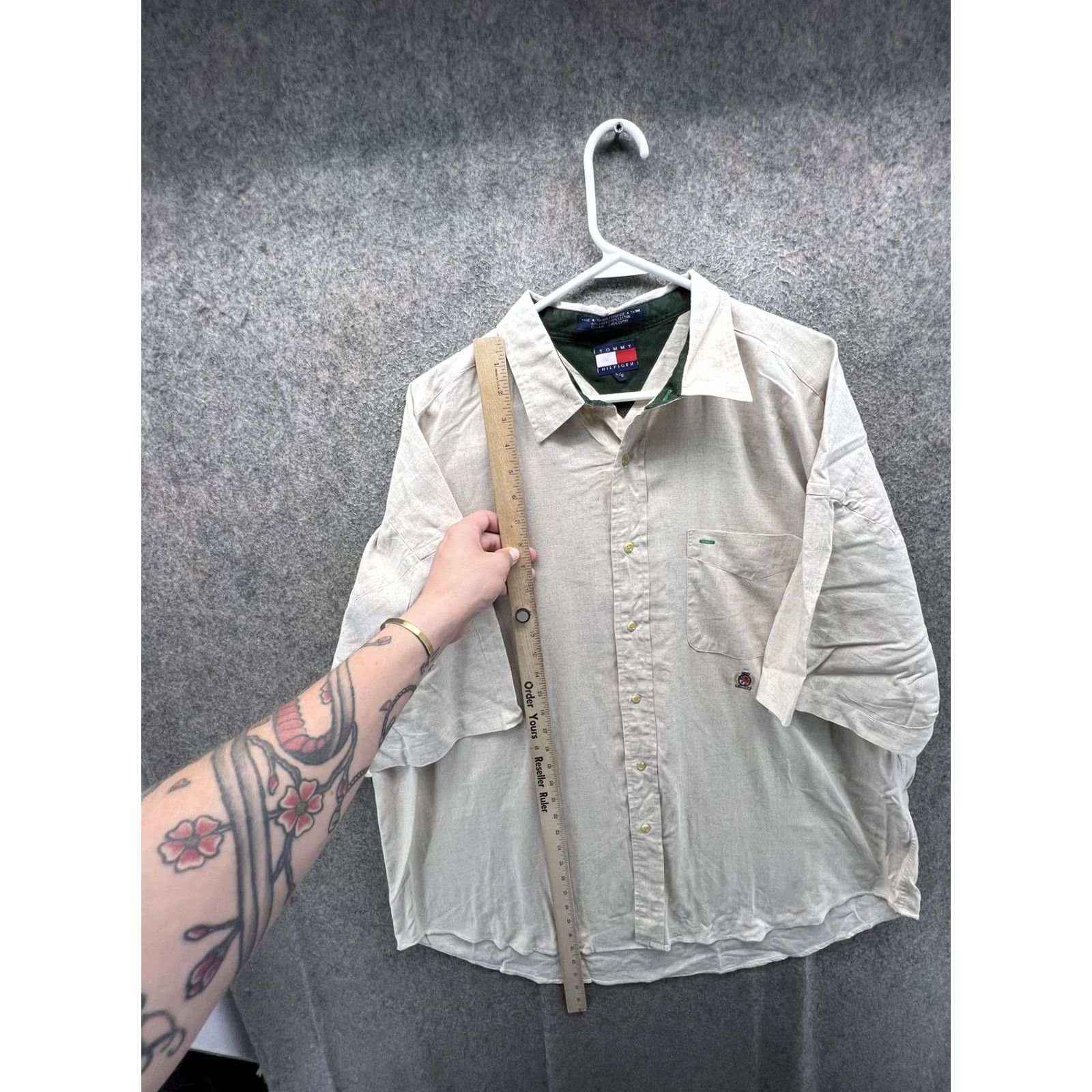 Tommy Hilfiger VINTAGE Tommy Hilfiger Shirt Mens Large Beige Linen Short Sleeve Button Front 90s Casual Size US L / EU 52-54 / 3 - 3 Thumbnail