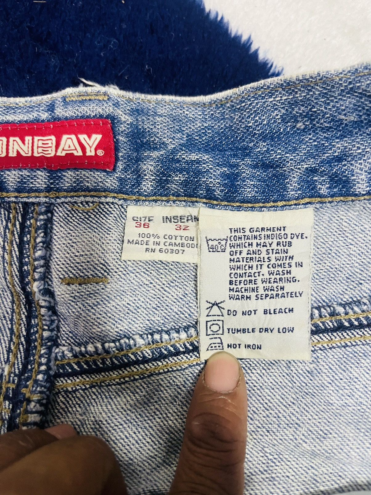 Jean Union Bay Distressed Jeans (16) Size US 35 - 6 Thumbnail
