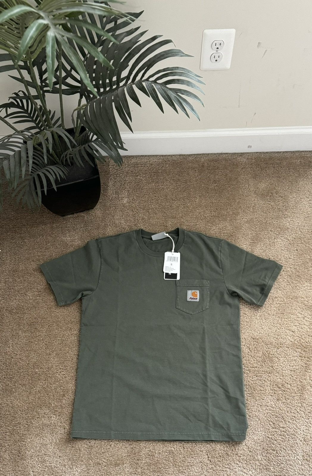 image of New Carhartt x Palace Pocket T-Shirt - Sz. S - Green, Men's (Size Small)