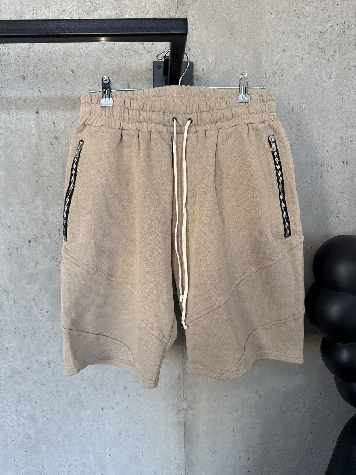 Represent Clo. Comfy short Size US 32 / EU 48 - 1 Thumbnail