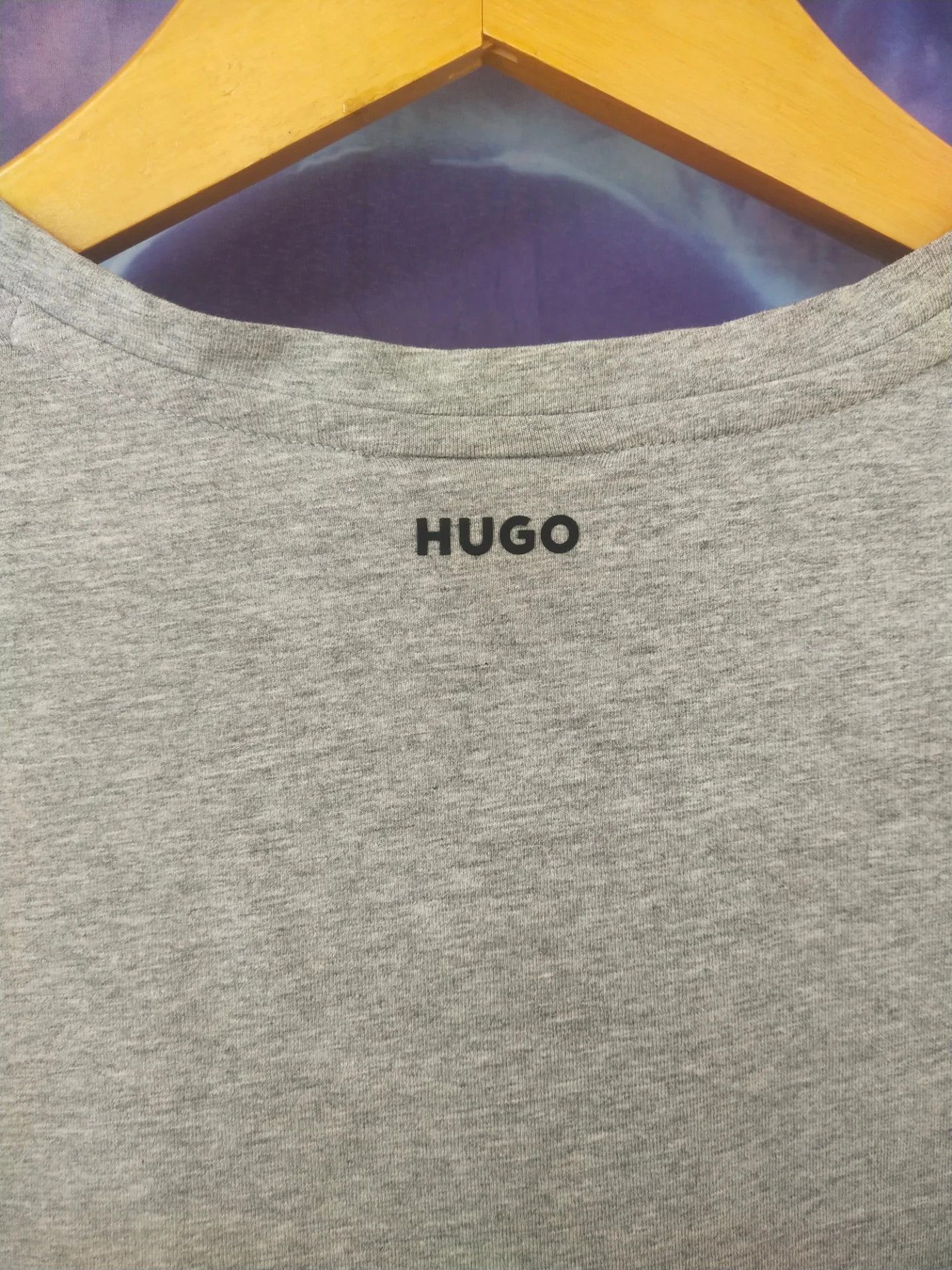 Hugo Boss Hugo Boss Grey Basic V-Neck Tees Size US L / EU 52-54 / 3 - 4 Thumbnail