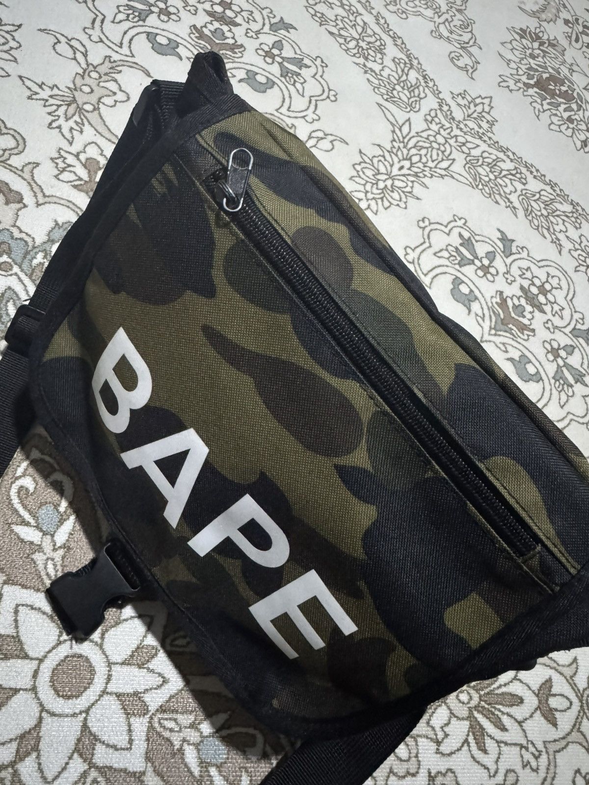 Bape Magazine Item! AW20 Bape Green Camo Shoulder Sling Bag Size ONE SIZE - 7 Thumbnail