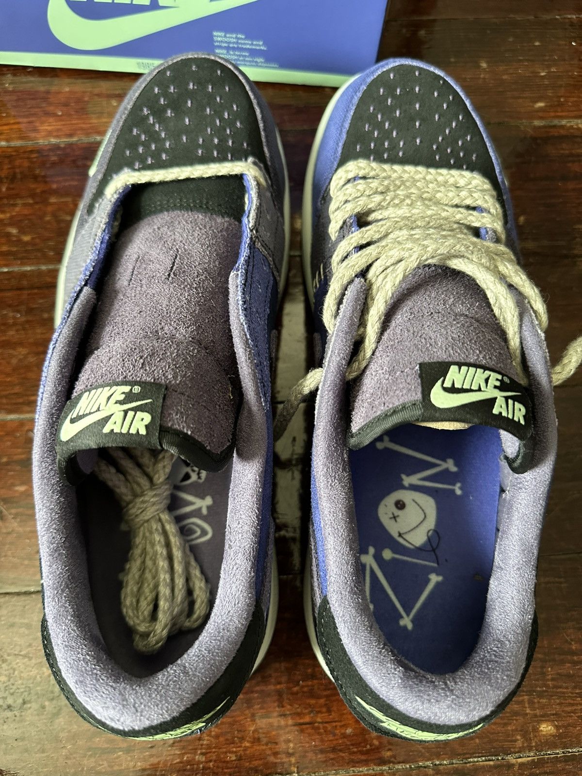Jordan Brand NIKE JORDAN 1 RETRO LOW OG ZION WILLIAMSON VOODOO ALTERNATE Size US 12 / EU 45 - 8 Thumbnail