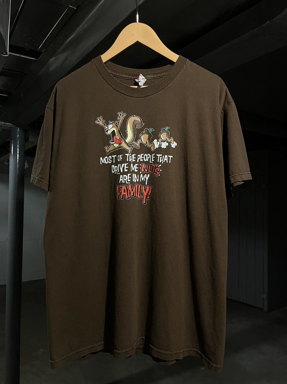 Vintage VINTAGE Y2K ADULT HUMOR "DRIVE ME NUTS” SQUIRREL T-SHIRT Size US L / EU 52-54 / 3 - 2 Thumbnail