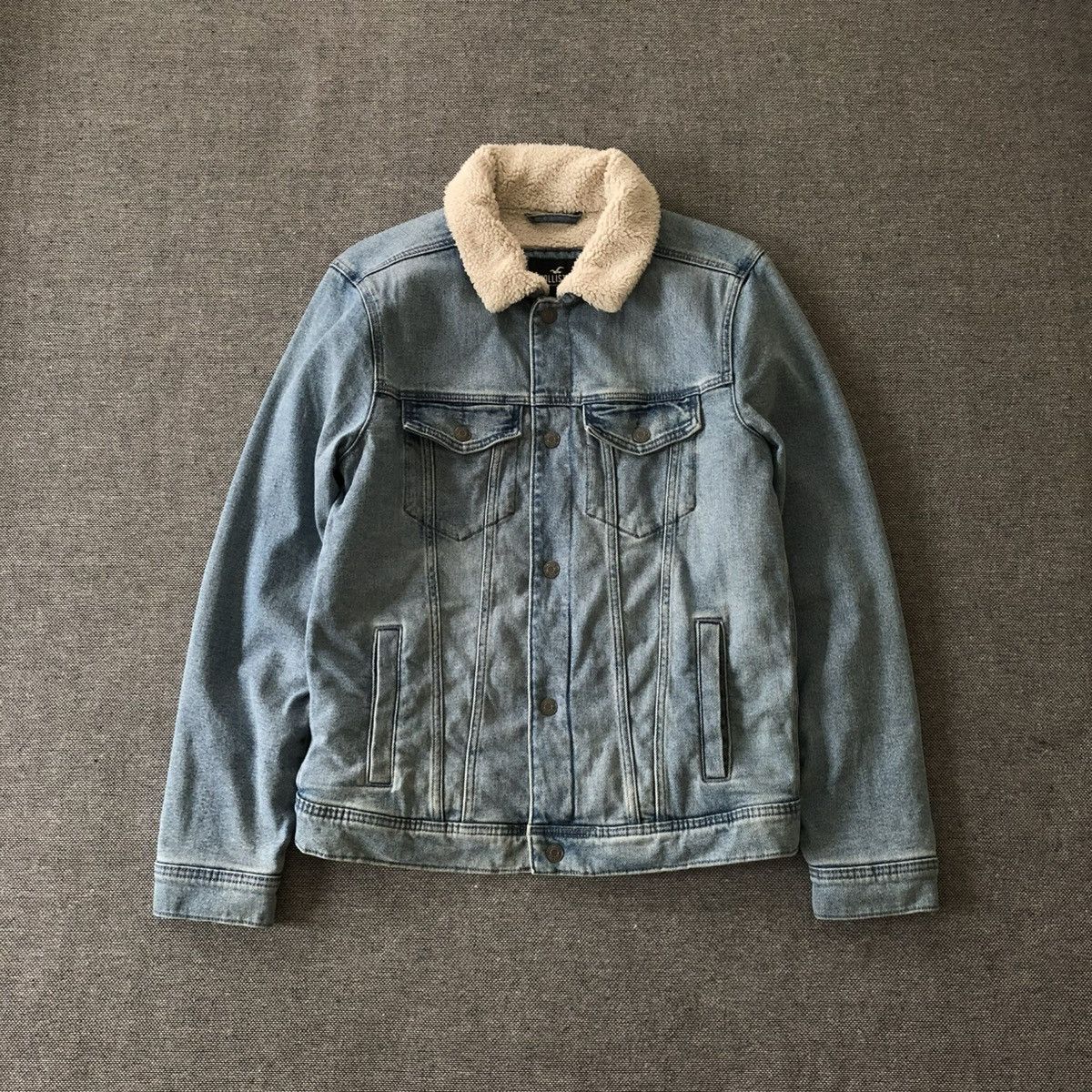 Hollister HOLLISTER Sherpa Lined Denim Trucker Jacket Size US M / EU 48-50 / 2 - 1 Thumbnail