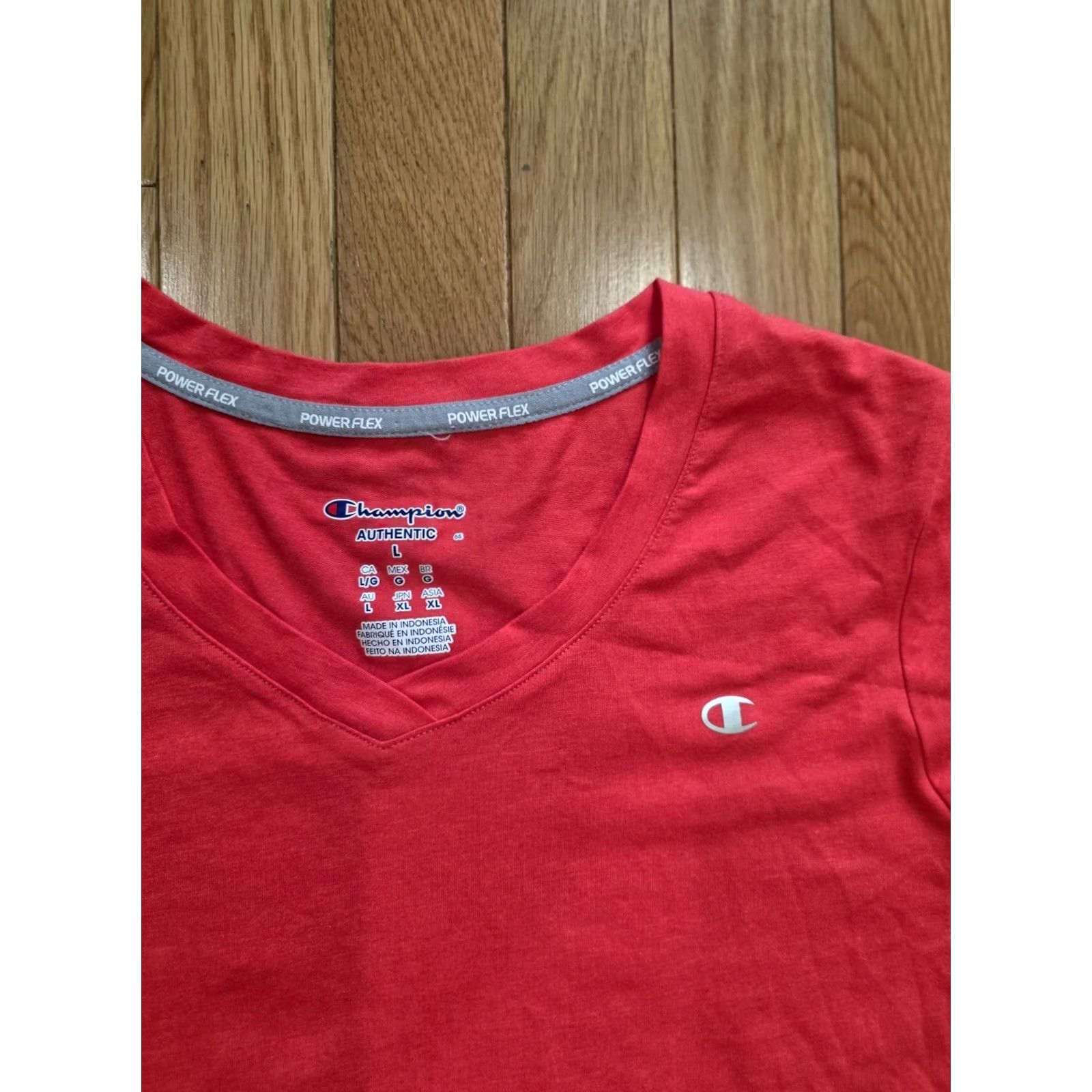 Champion Champion Power Flex T-Shirt Women's L Red Logo Cotton Short Sleeve V-Neck Women Size L / US 10 / IT 46 - 3 Thumbnail
