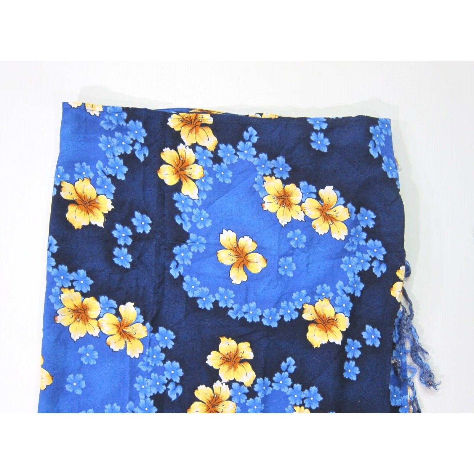 CO VINTAGE Marcia & Me & Co 100% Rayon Blue Yellow Floral Hawaiian Wrap Skirt Large Size 36" / US 14 / IT 50 - 6 Thumbnail