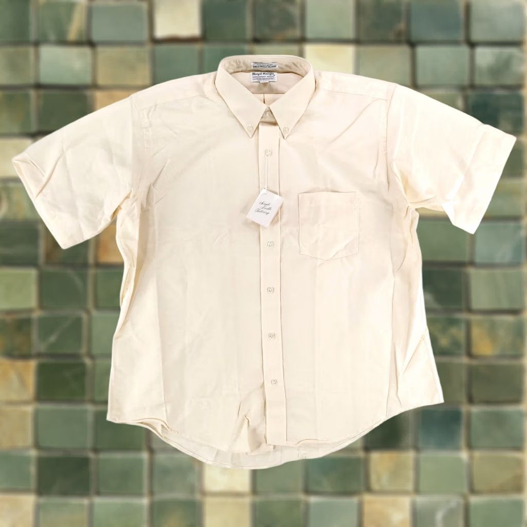 Vintage VINTAGE Royal Knight Shirt Short Sleeve Cream 70s 80s Made USA Mens 17.5 Size US XXL / EU 58 / 5 - 1 Thumbnail