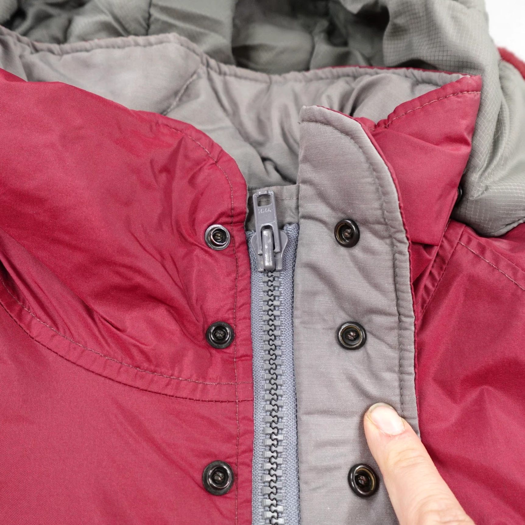 Vintage VINTAGE Columbia Jacket Mens XL Red GTX Waterproof Parka Ski Snowboard Coat Size US XL / EU 56 / 4 - 4 Thumbnail