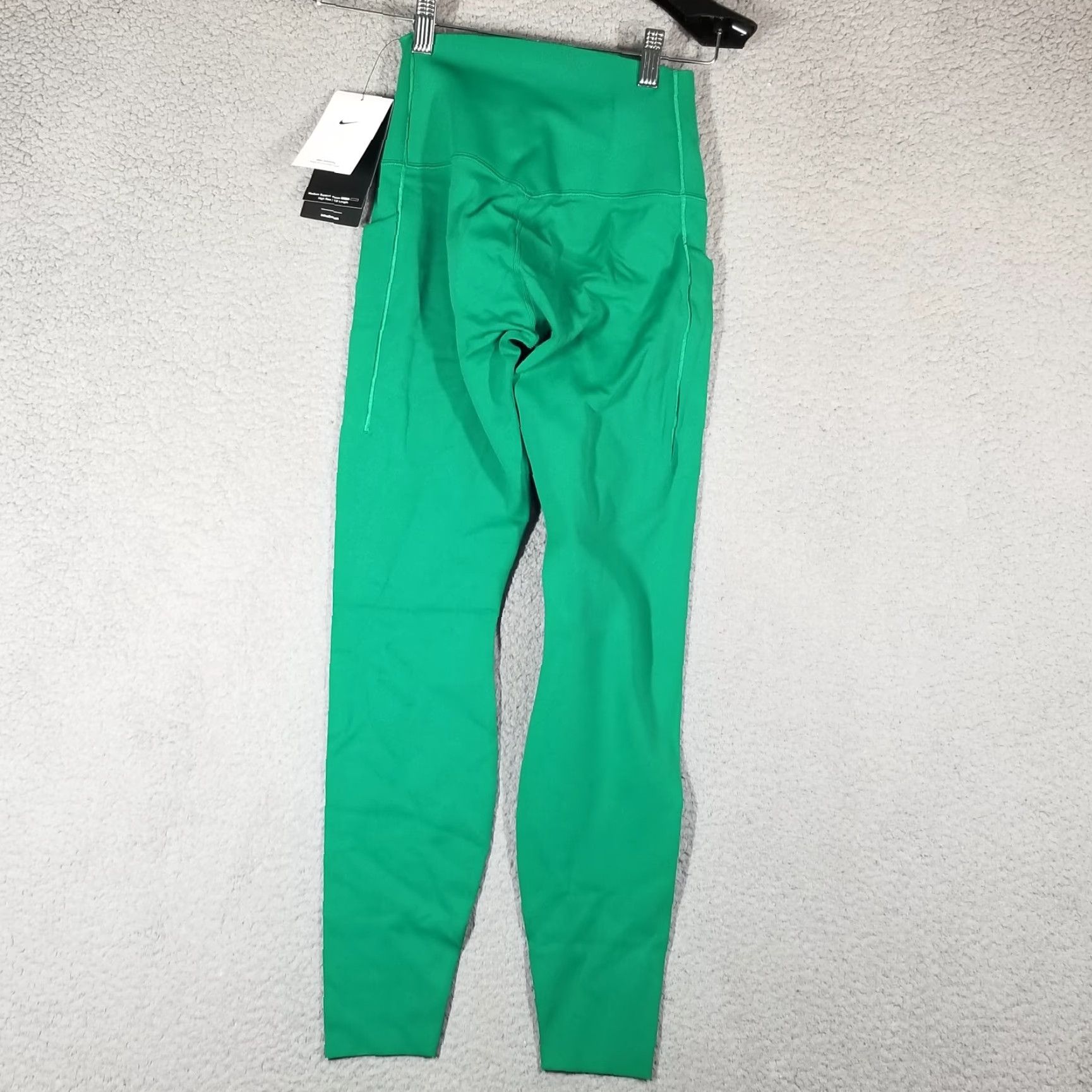 Nike VINTAGE Nike Cropped Leggings Women XS Green Athletic CrossFit Yoga Tapered Pockets Size 26" / US 2 / IT 38 - 2 Thumbnail