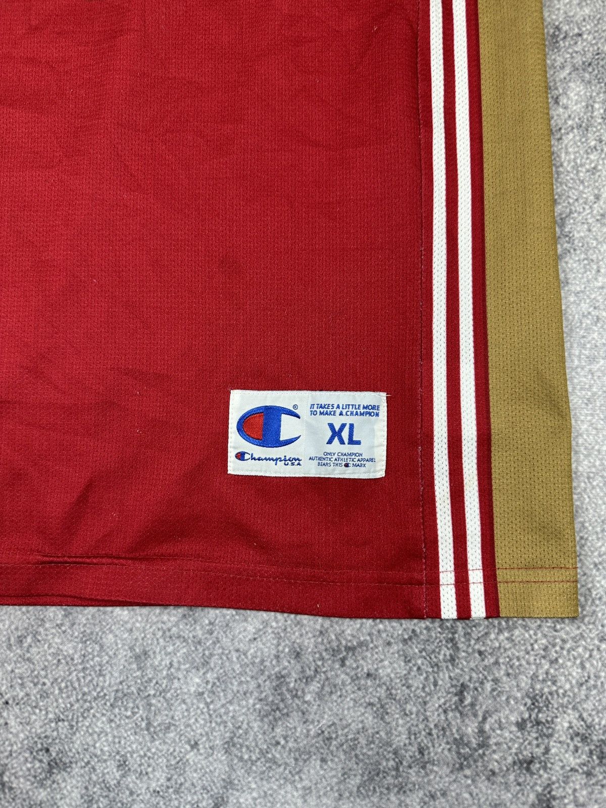 Champion Vintage Champion Cleveland 23 James NBA Jersey Rare USA XL Size US XL / EU 56 / 4 - 2 Thumbnail