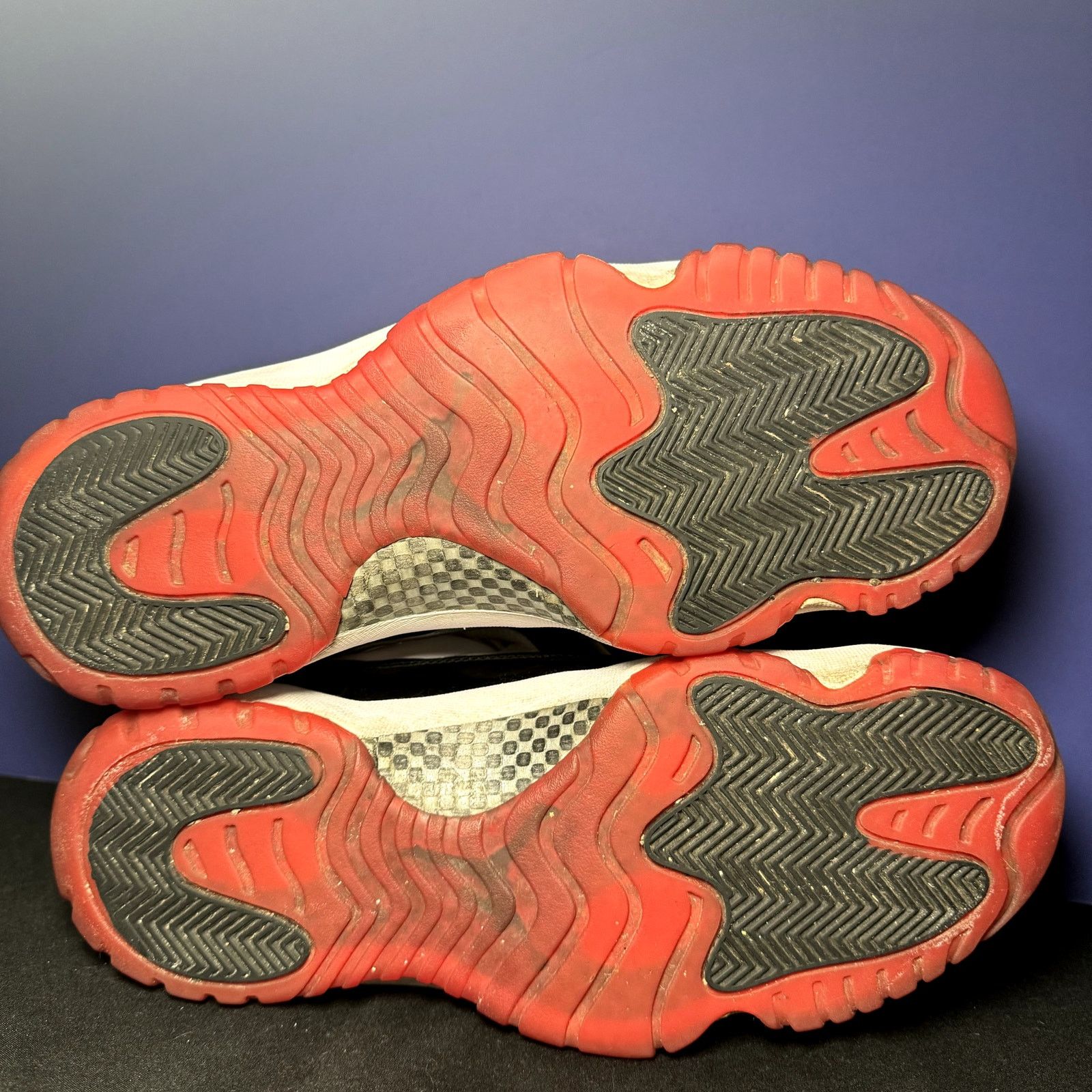 Jordan Brand × Nike Size 12 - Air Jordan 11 Retro Low Concord-Bred Men's Shoes Size US 12 / EU 45 - 7 Thumbnail