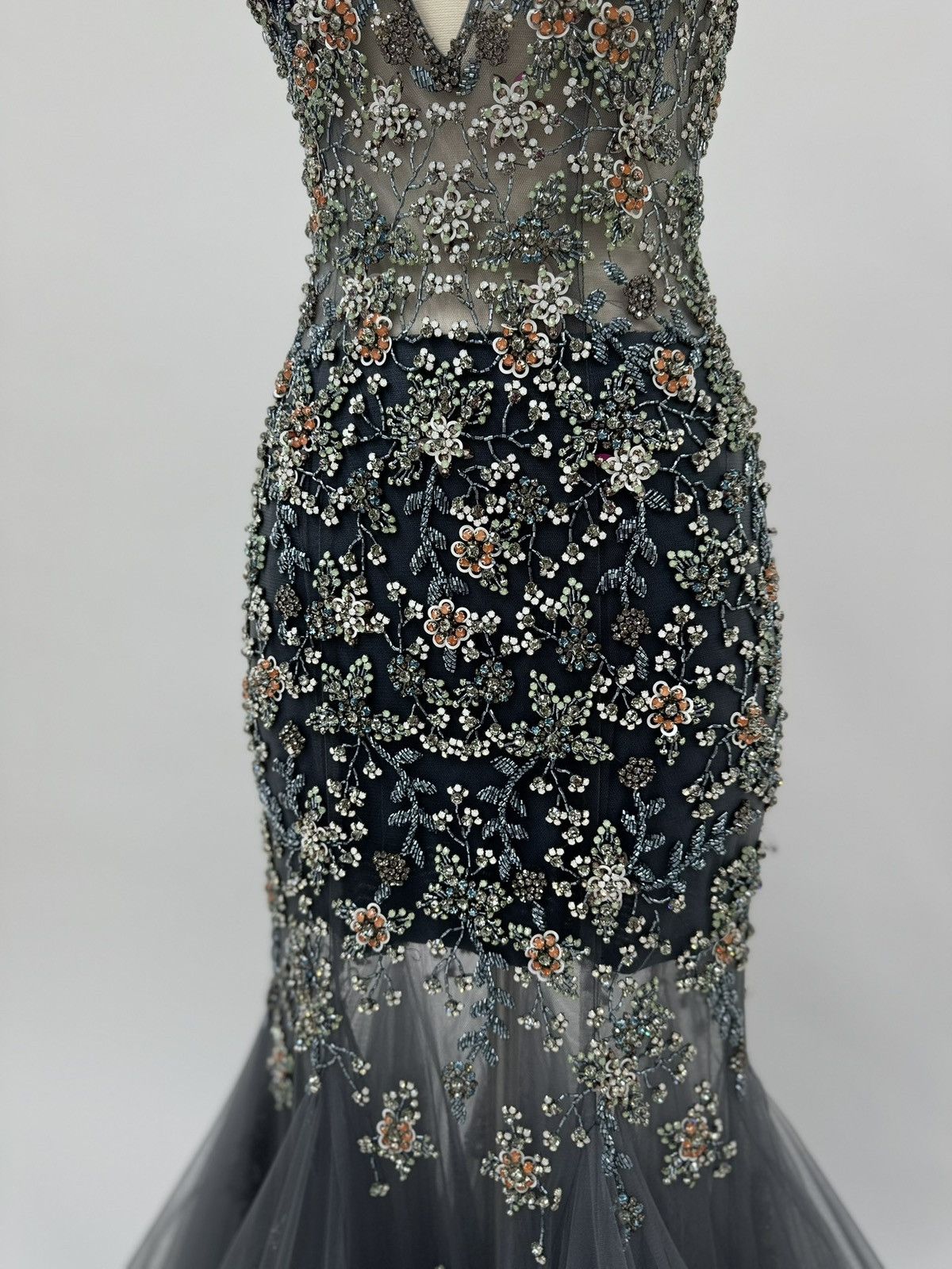 Other Brand New US 4 Jovani Maxi Beaded Evening Gown Size S / US 4 / IT 40 - 4 Thumbnail