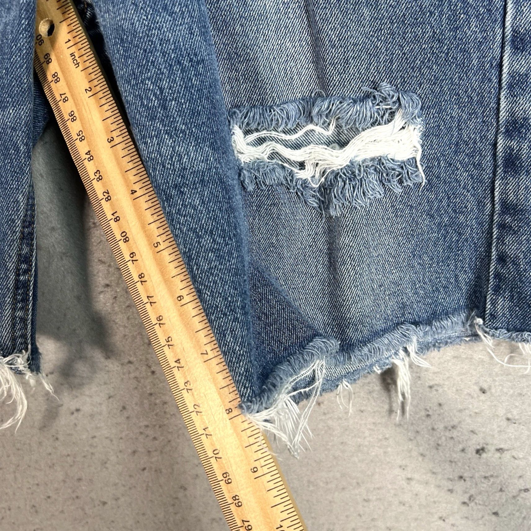 Topman Topman Denim Short — Adult Mens 30 Blue Medium Wash Bermuda 8in Inseam Regular Cotton Front Flat Shirt? Size US 30 / EU 46 - 5 Thumbnail