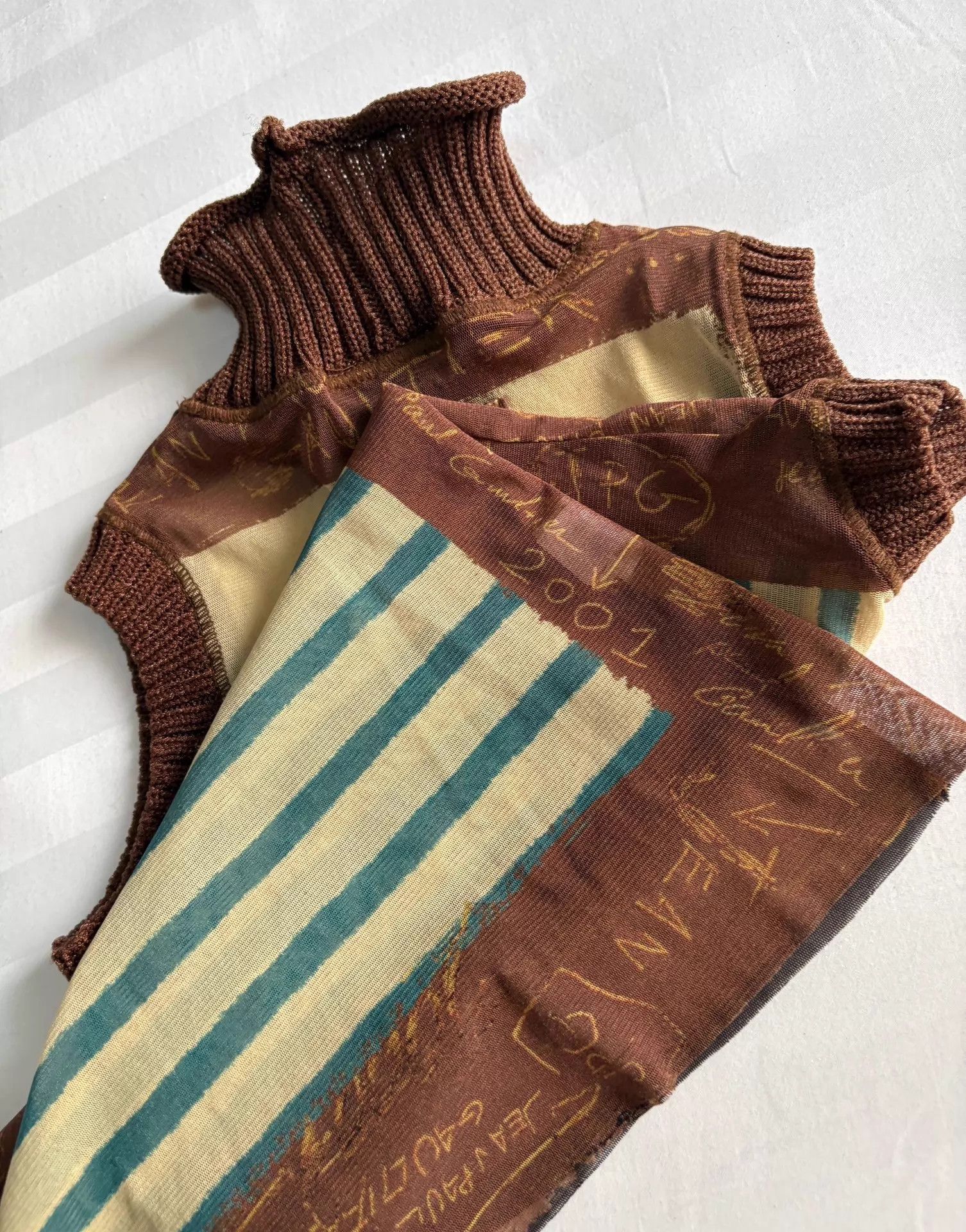 Jean Paul Gaultier JPG vintage knit mesh panel vest 2001 graffiti Size S / US 4 / IT 40 - 2 Thumbnail