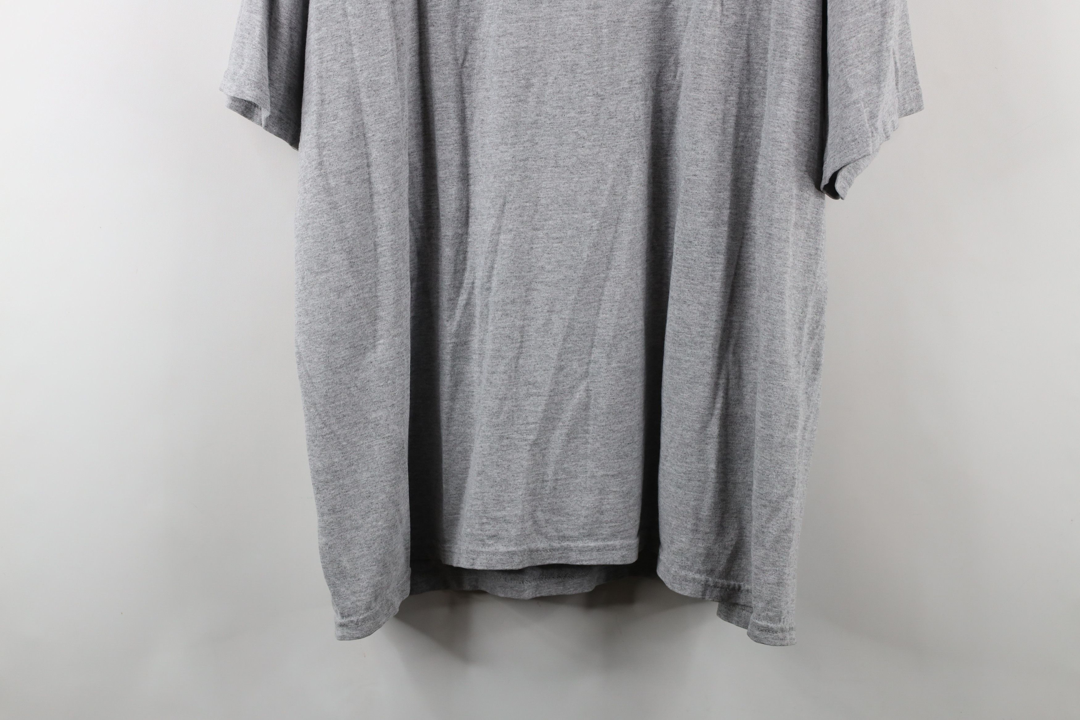 Vintage Vintage 90s University of Michigan Short Sleeve T-Shirt Gray Size US XXL / EU 58 / 5 - 13 Thumbnail
