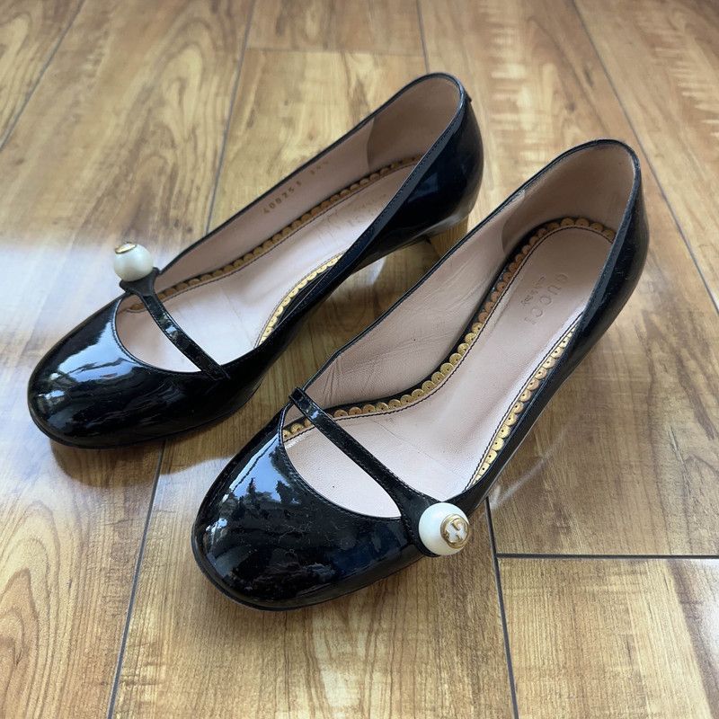 Gucci Gucci Black Pearl High Heel Shoes Size US 5.5 / IT 35.5 - 1 Thumbnail