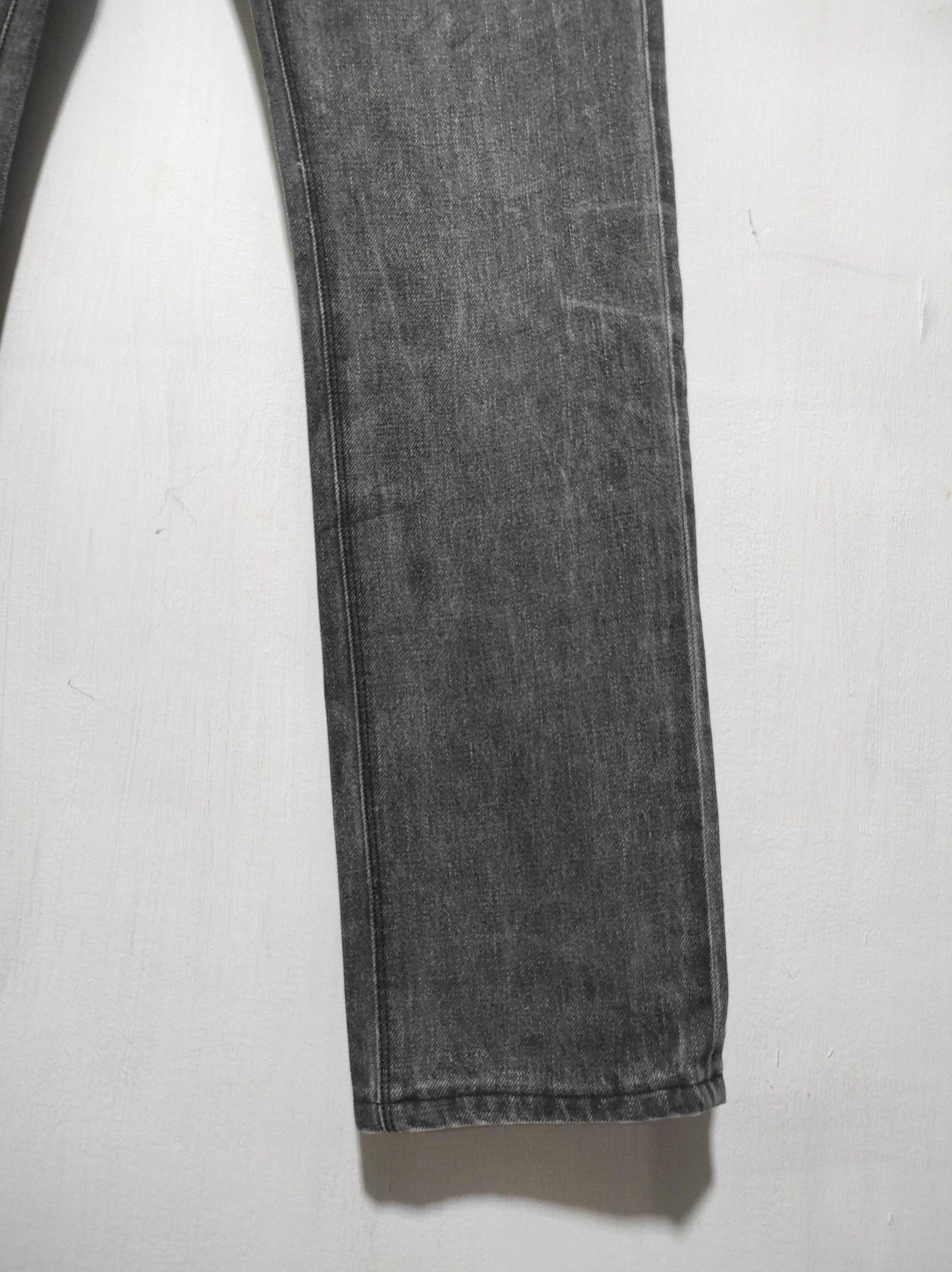 Prada Prada Logo Black Denim Tapered Fit Jeans size 30 Size US 30 / EU 46 - 4 Thumbnail