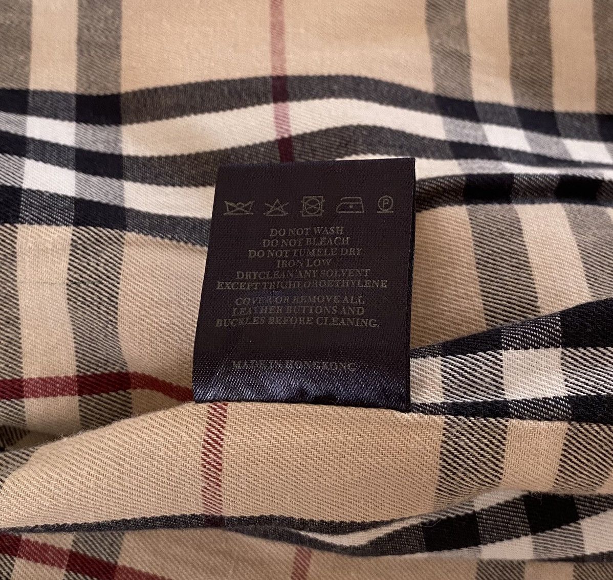 Burberry Burberry Nylon/Coton Nova Check Jacket x Vintage x Luxury Size S / US 4 / IT 40 - 13 Thumbnail