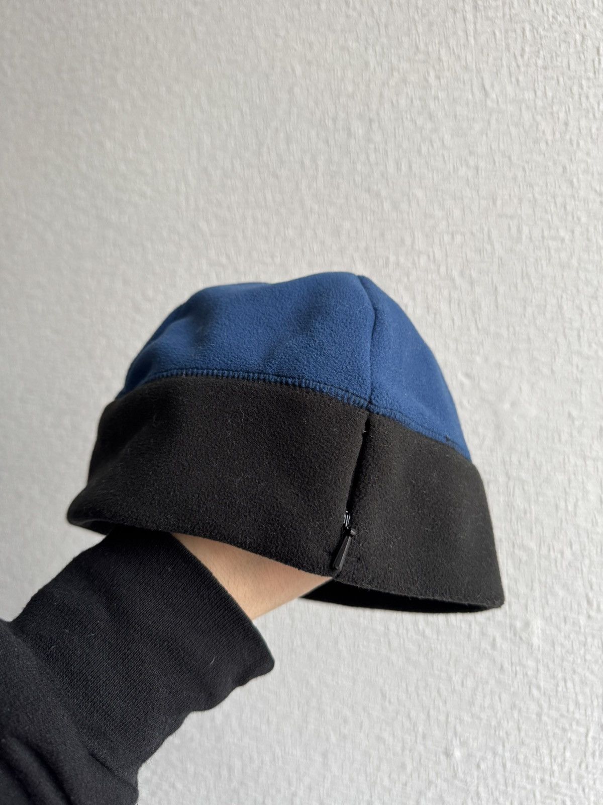 Japanese Brand Outdoor hat with secret zip pocket Ski Size ONE SIZE - 3 Thumbnail