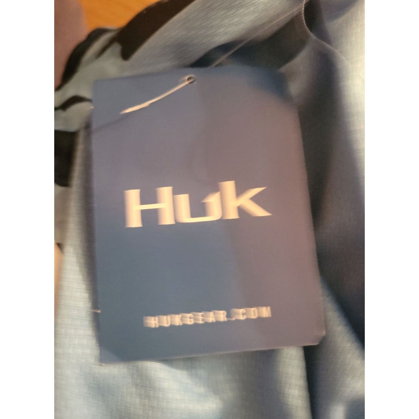 Vintage Huk Icon X KC Refraction Camo Fade Fishing Shirt 50+UPF Size S Men's NEW Size US S / EU 44-46 / 1 - 5 Thumbnail