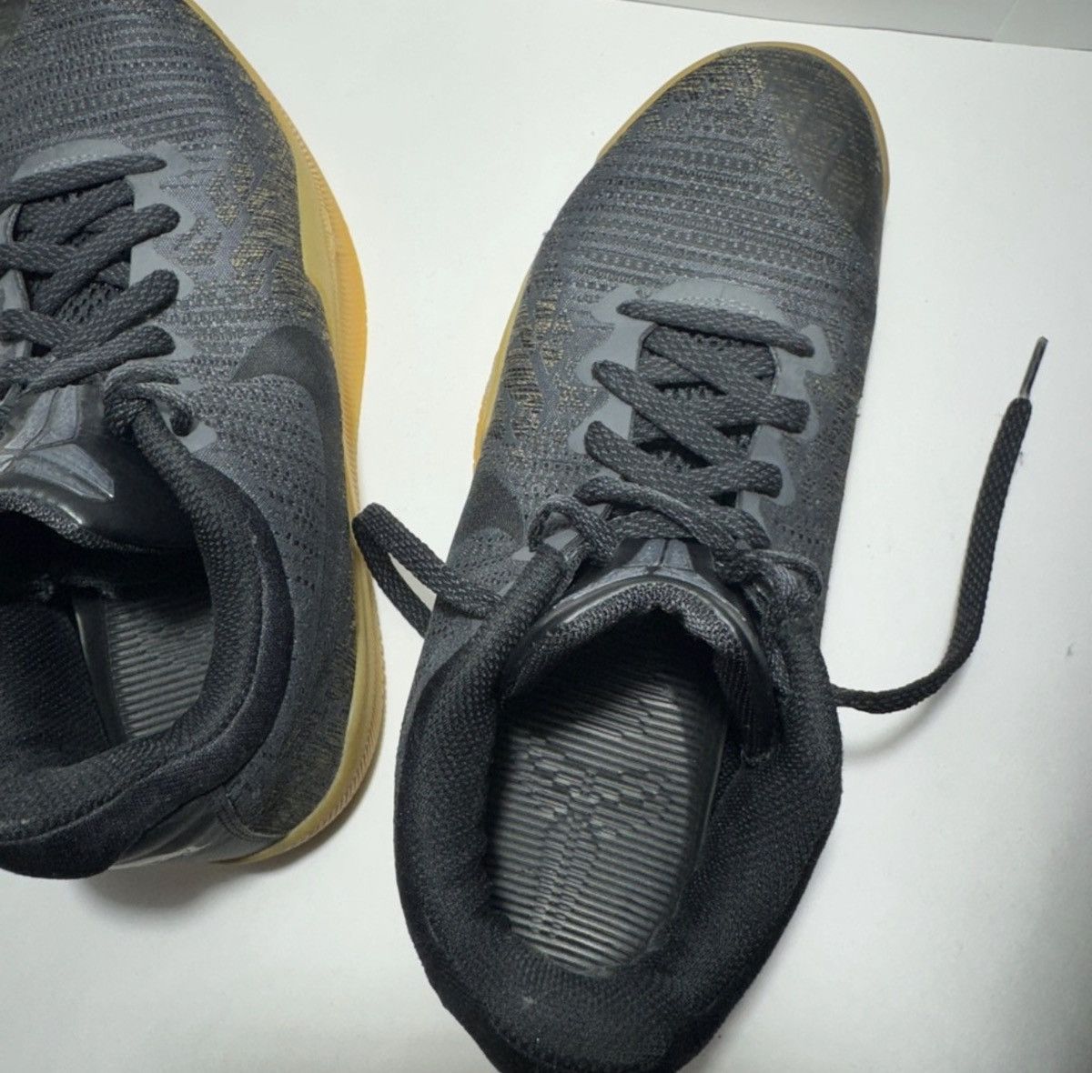 Nike Kobe Black Mamba’s Size US 8.5 / EU 41-42 - 9 Thumbnail