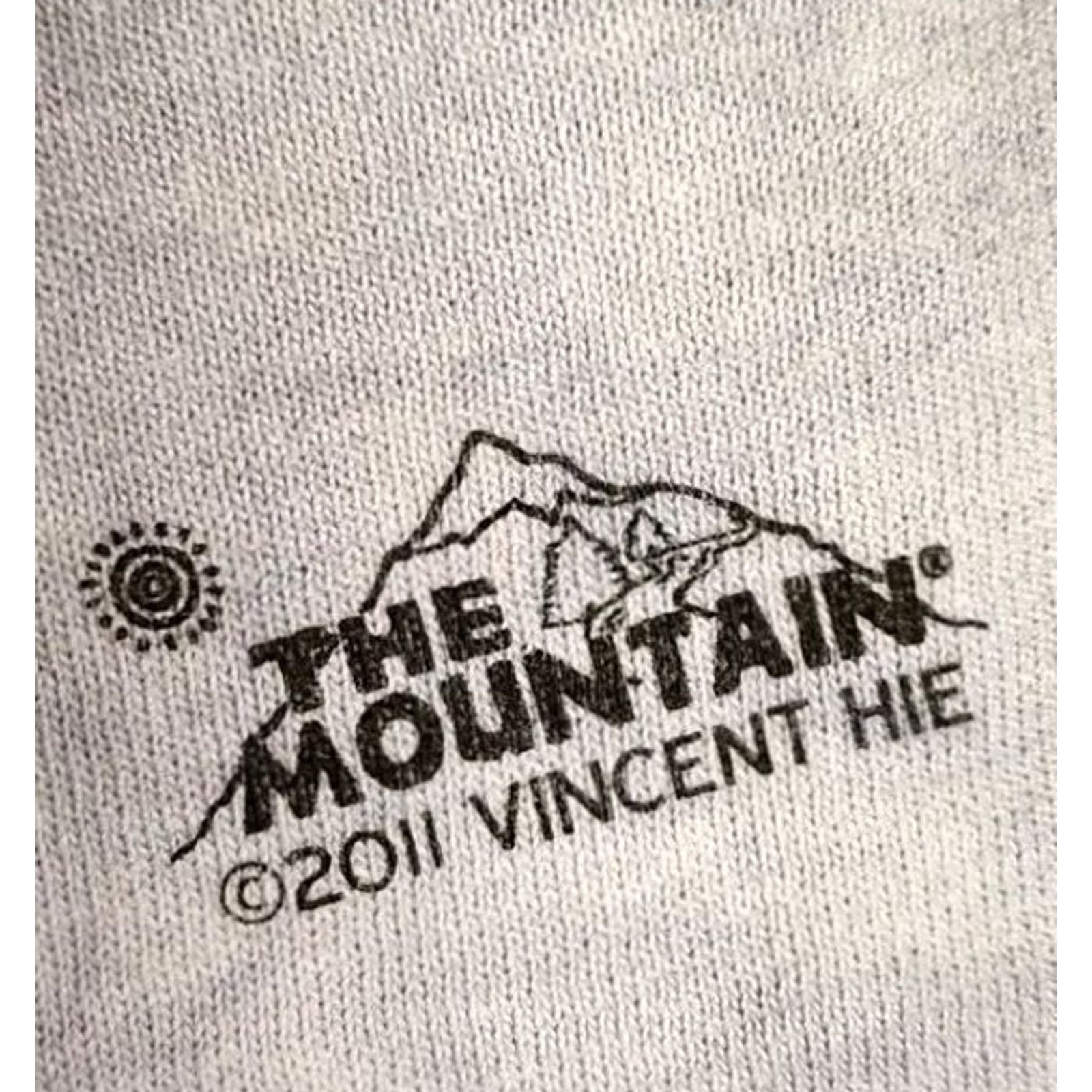 The Mountain VINTAGE The Mountain Eagle New T Shirt Men’s M Medium Tie Dye Blue NWT 2011 Size US M / EU 48-50 / 2 - 6 Thumbnail