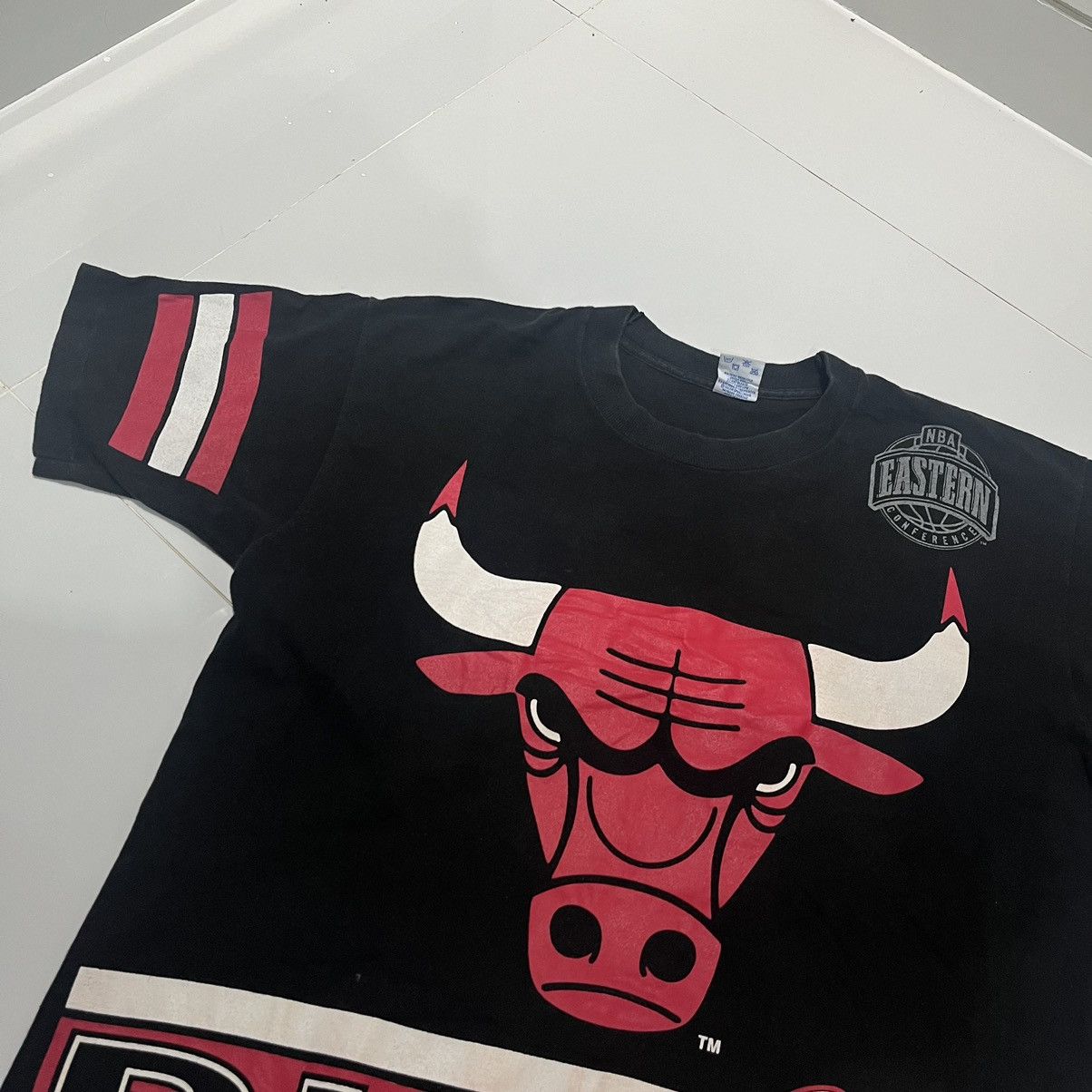 Salem Sportswear × Vintage Chicago Bulls Vintage Tee Salem tag Size US L / EU 52-54 / 3 - 6 Thumbnail
