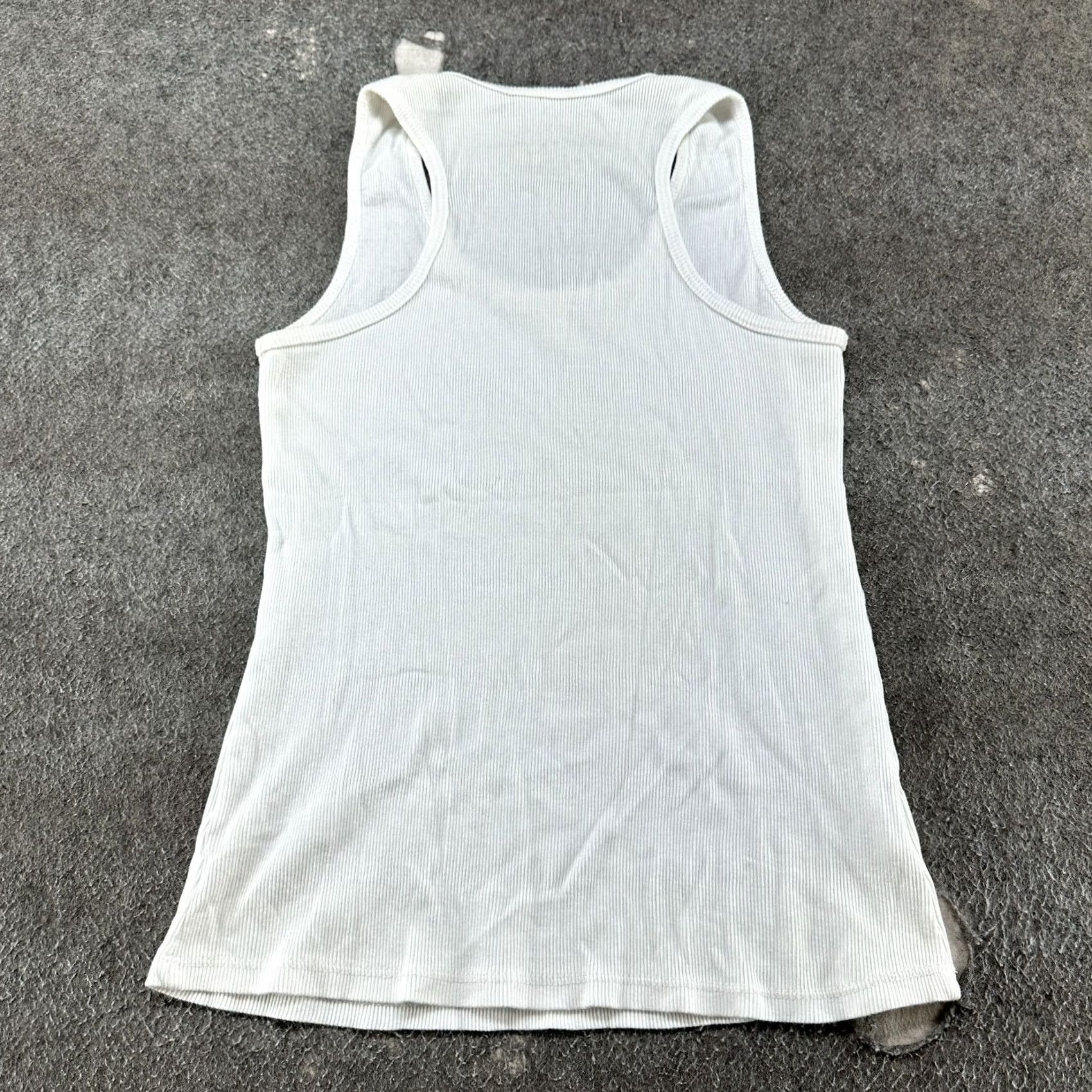 Vintage VINTAGE Marigalante Tank Top Womens L White Sleeveless Skull Rhinestone Y2K Tank Shirts Womens L White Skull Rhinestone VINTAGE Marigalante Tank Top Size L / US 10 / IT 46 - 6 Thumbnail