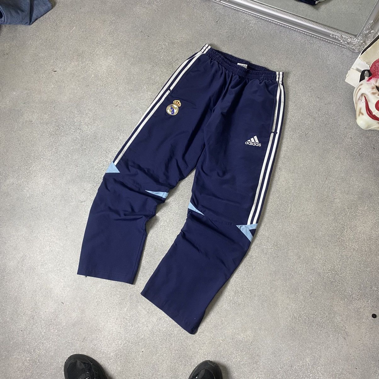 Adidas Vintage Adidas Real Madrid Track Pants Drill Y2K Baggy Size US 30 / EU 46 - 3 Thumbnail
