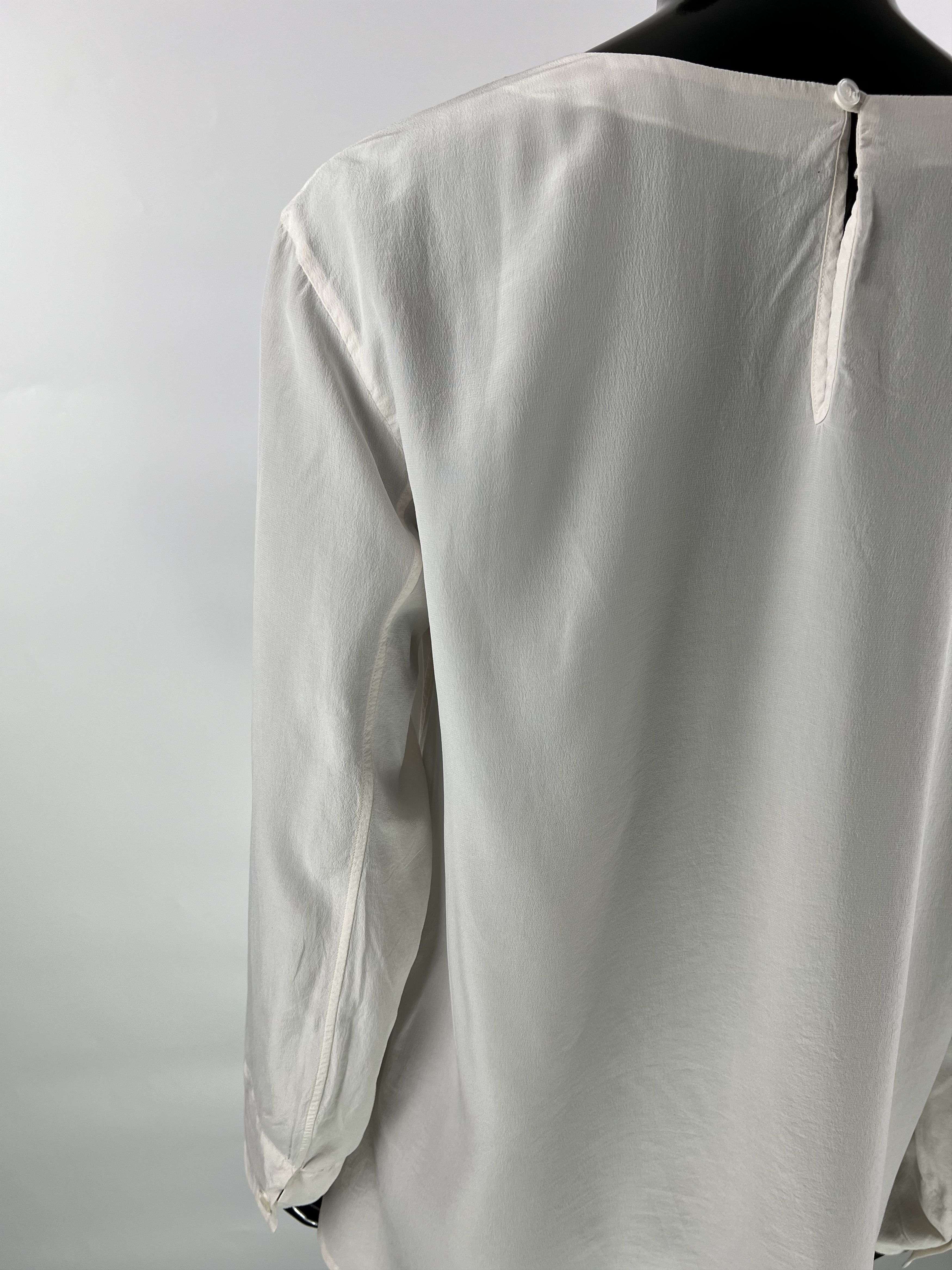 Designer × SikSilk Lis Lareida Ivory Silk Blouse Size 38 Size M / US 6-8 / IT 42-44 - 4 Thumbnail