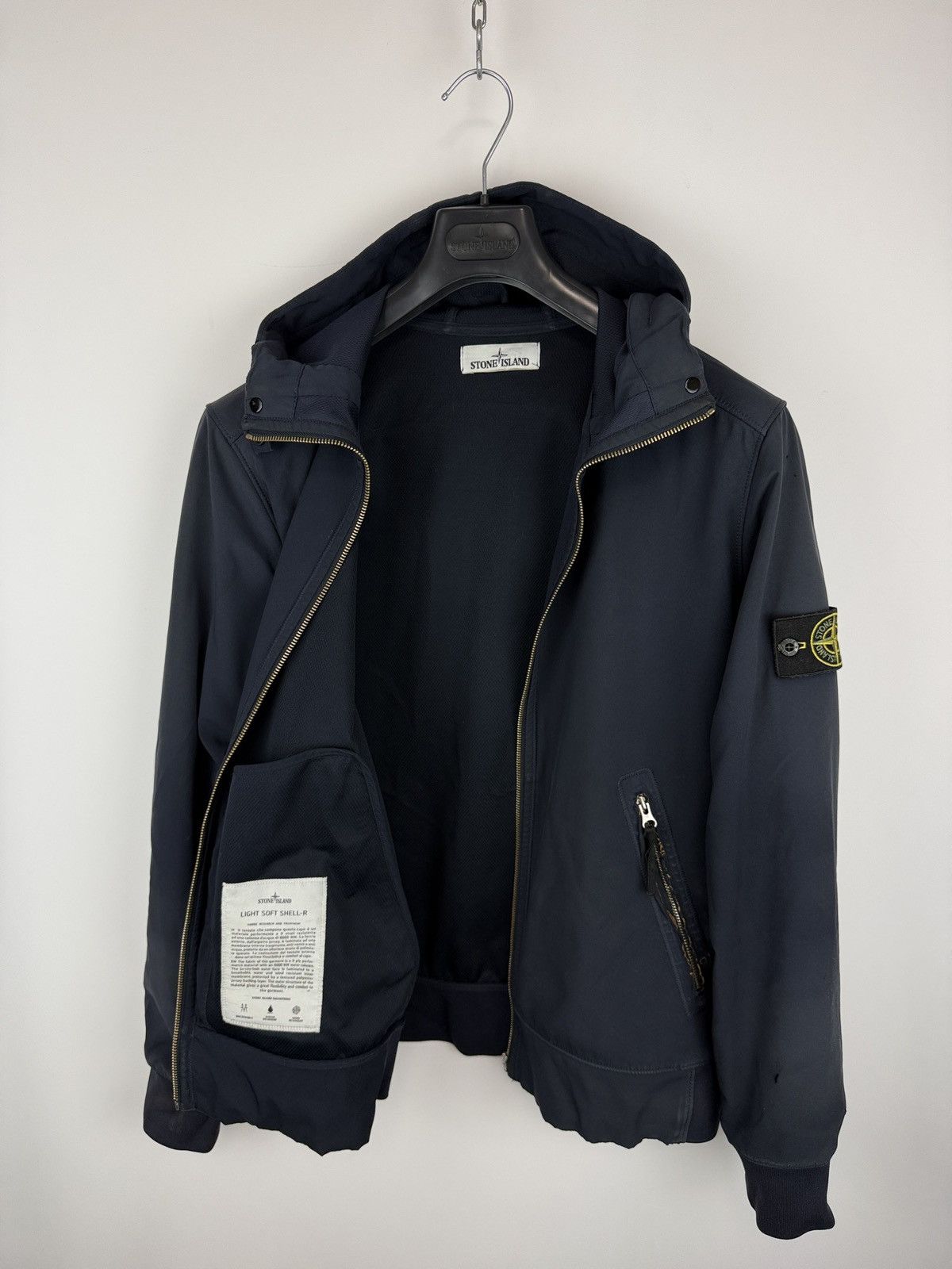 Stone Island Navy Blue Stone Island Light Soft Shell-R Jacket Size US L / EU 52-54 / 3 - 2 Thumbnail