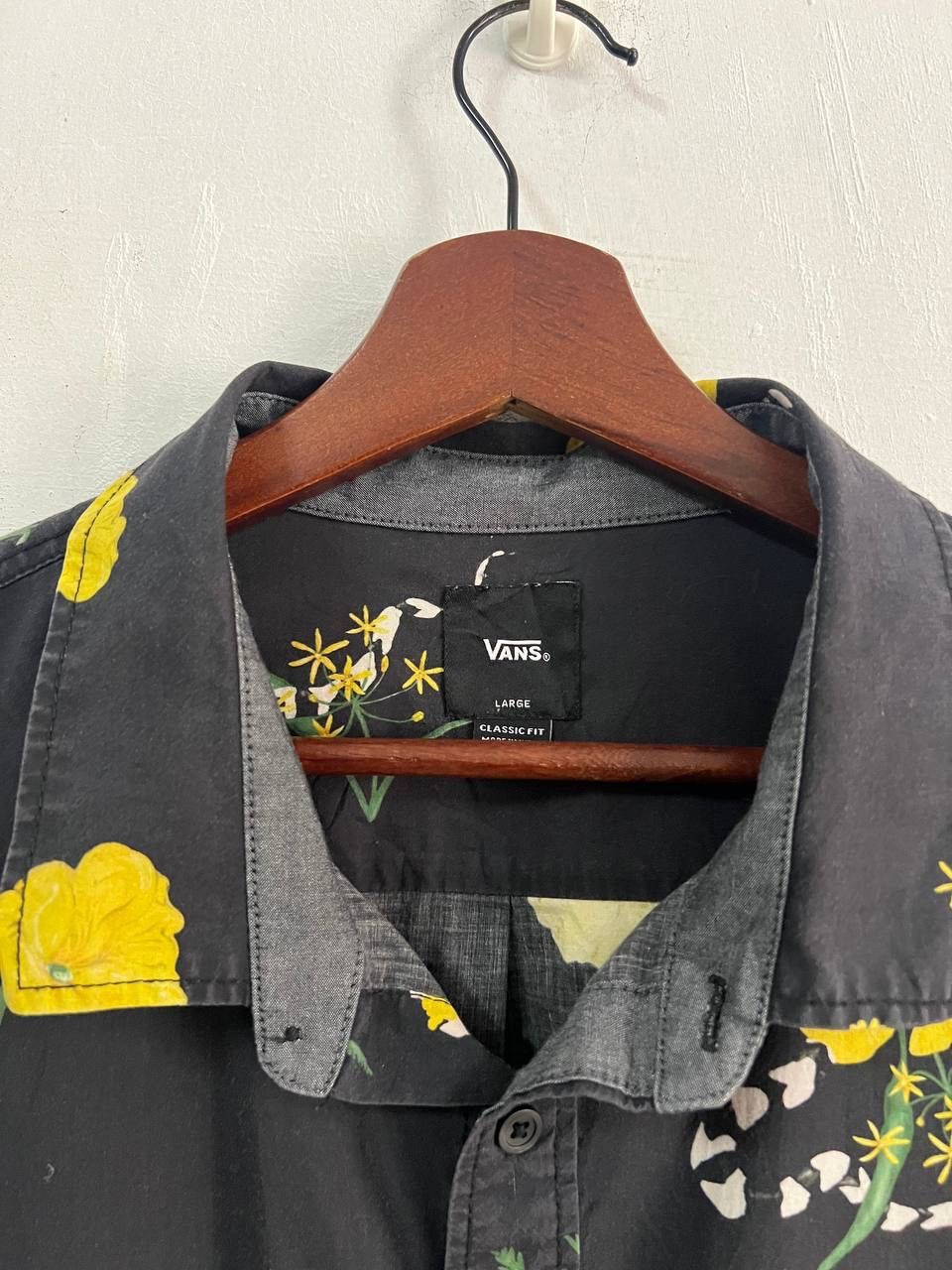 Vans Vans Flower Arts Collar Camp Button up Size US L / EU 52-54 / 3 - 7 Thumbnail
