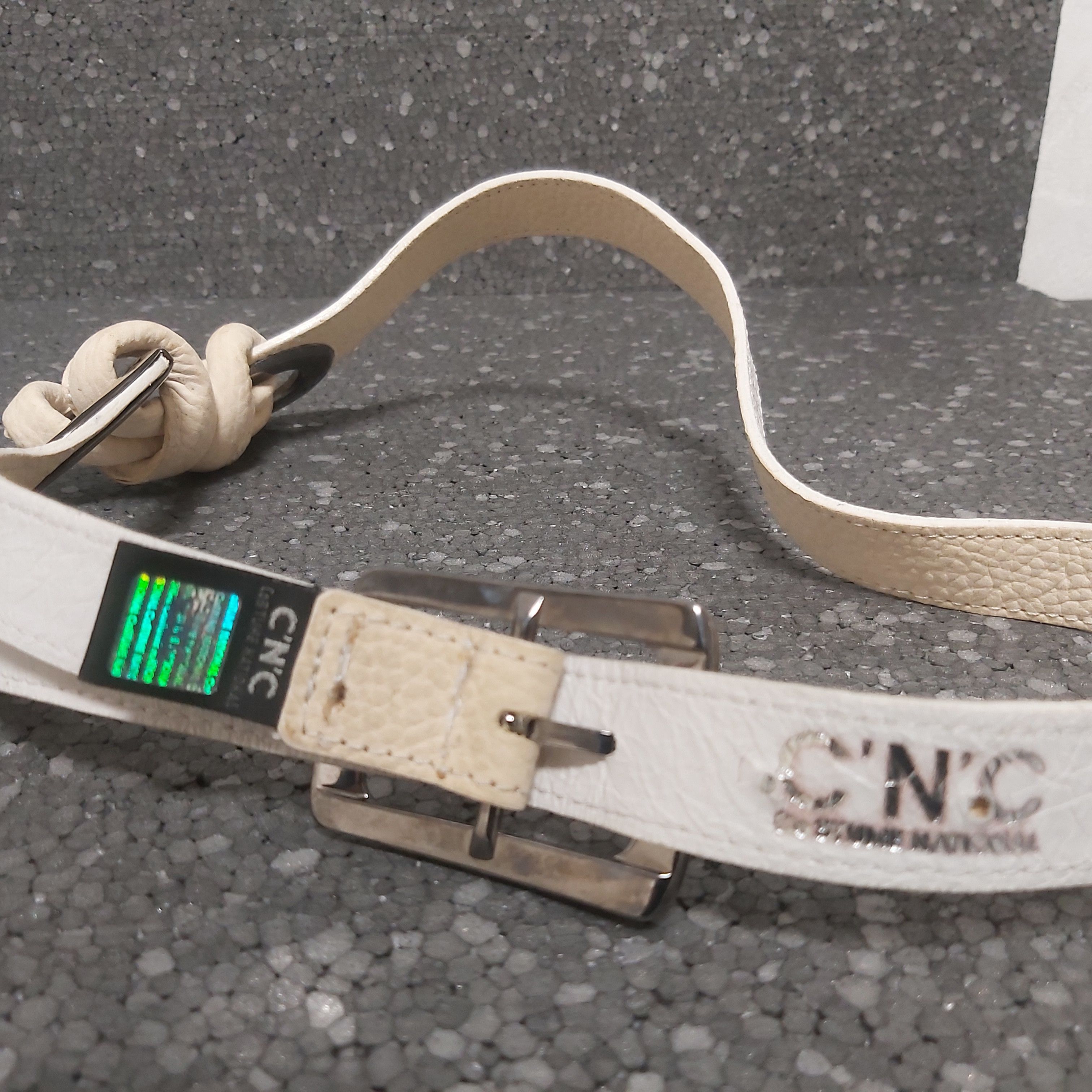 Costume National Costume National belt large metal rings cream leather belt Size ONE SIZE - 10 Thumbnail