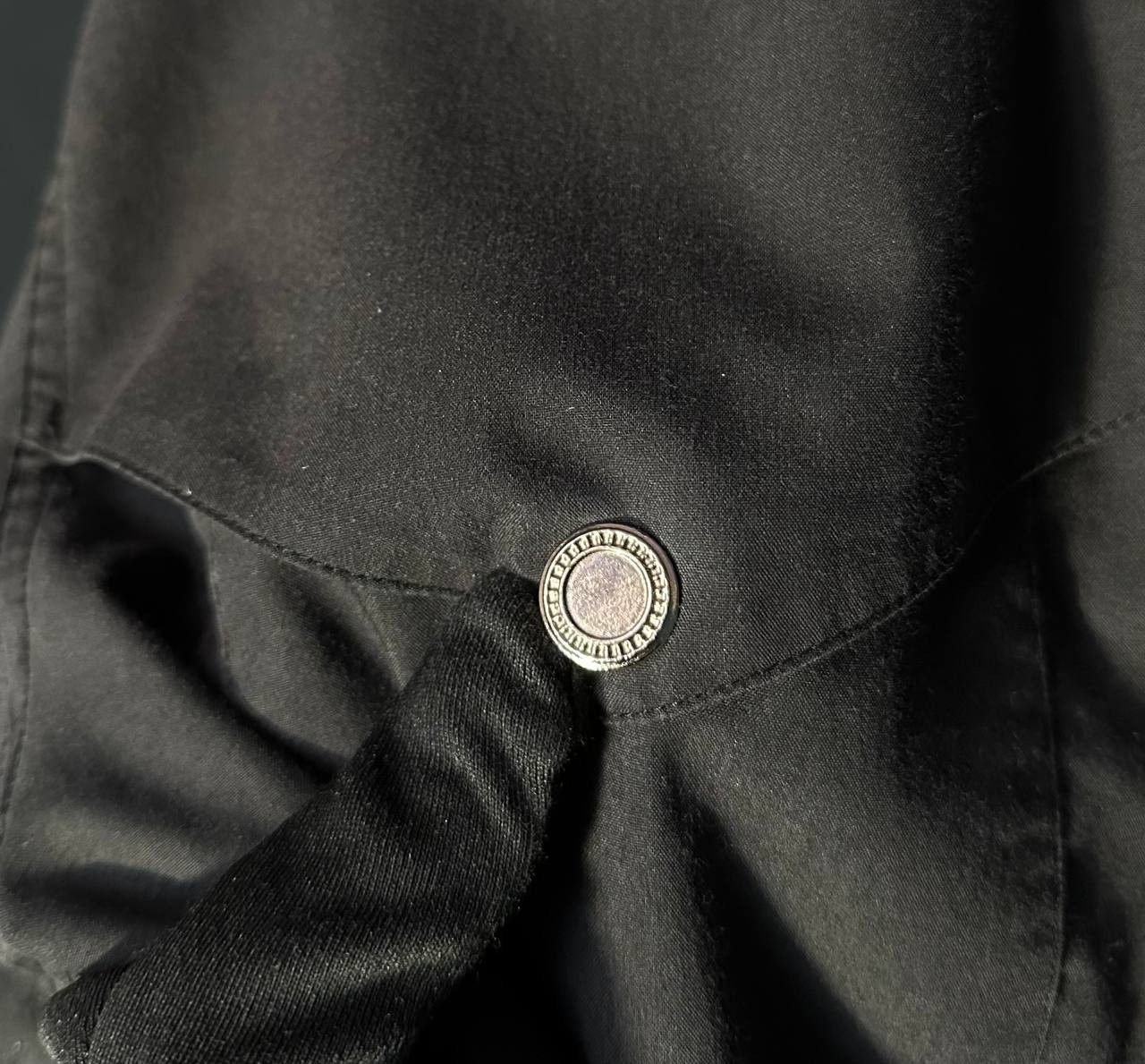 Versace × Versace Jeans Couture × Vintage Versace jeans couture vintage logo long Sleeve Shirt buttons Size US M / EU 48-50 / 2 - 5 Thumbnail