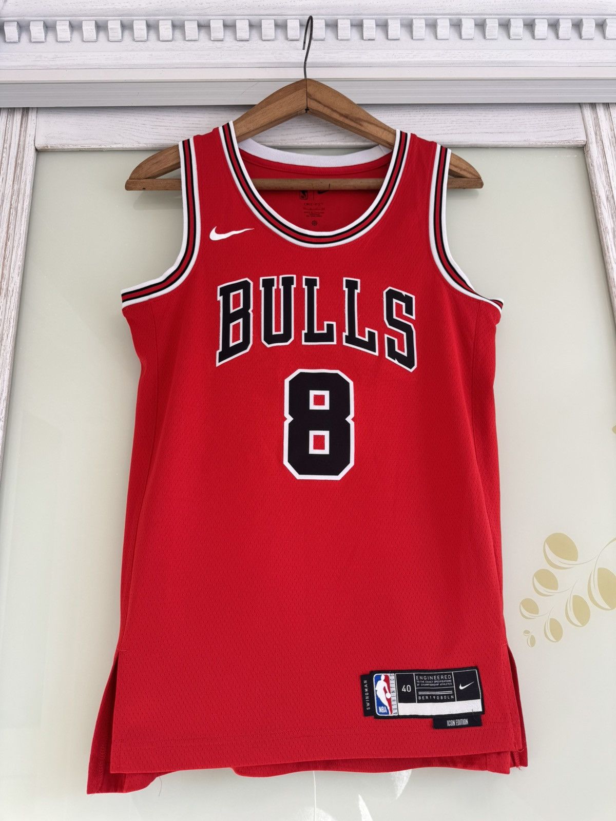 Nike Lavine #8 Chicago Bulls Basketball Jersey NBA Shirt Kit Size US S / EU 44-46 / 1 - 5 Thumbnail